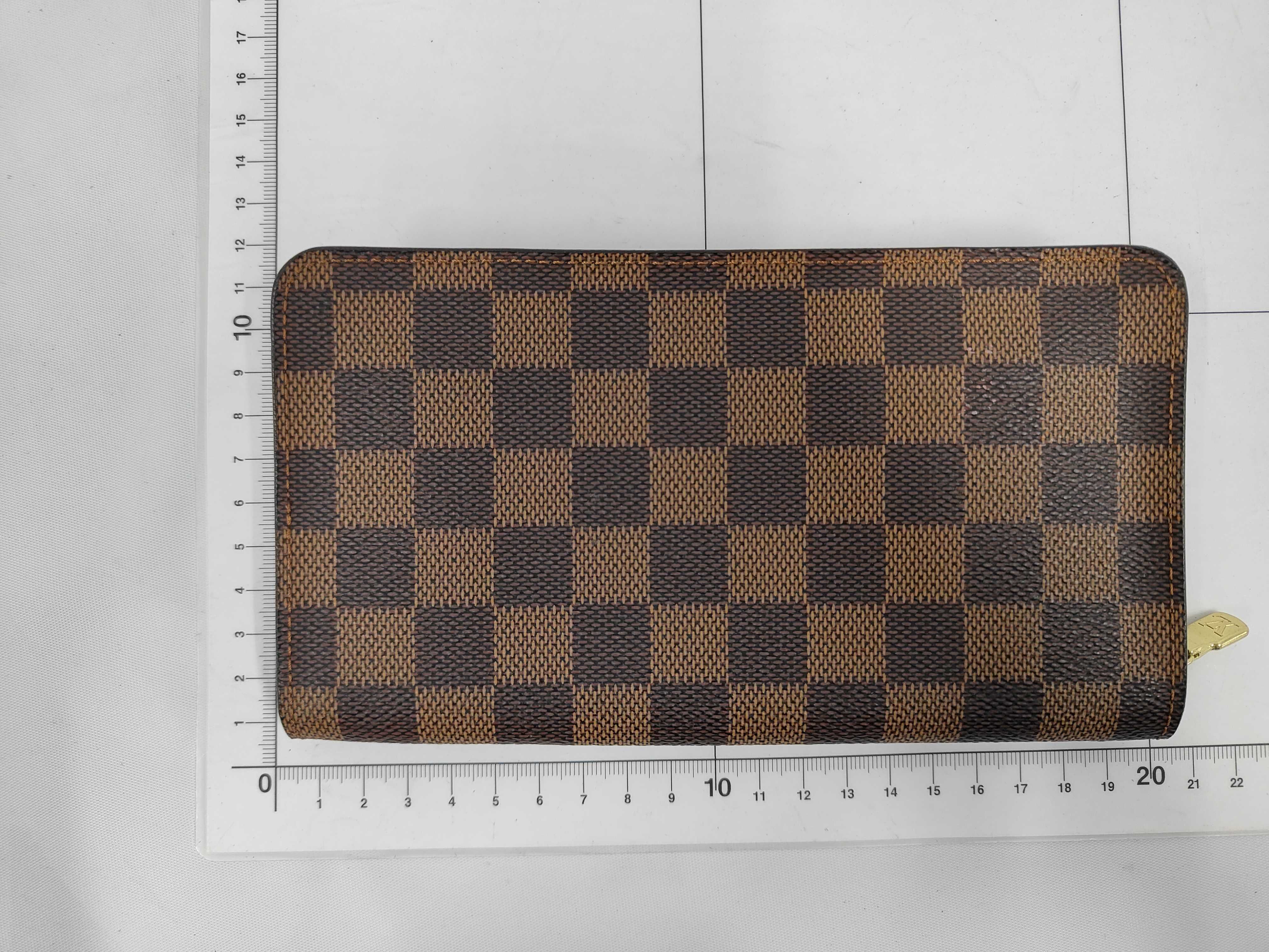 Damier N61728 Portemonnaie Zip Wallet — view 2