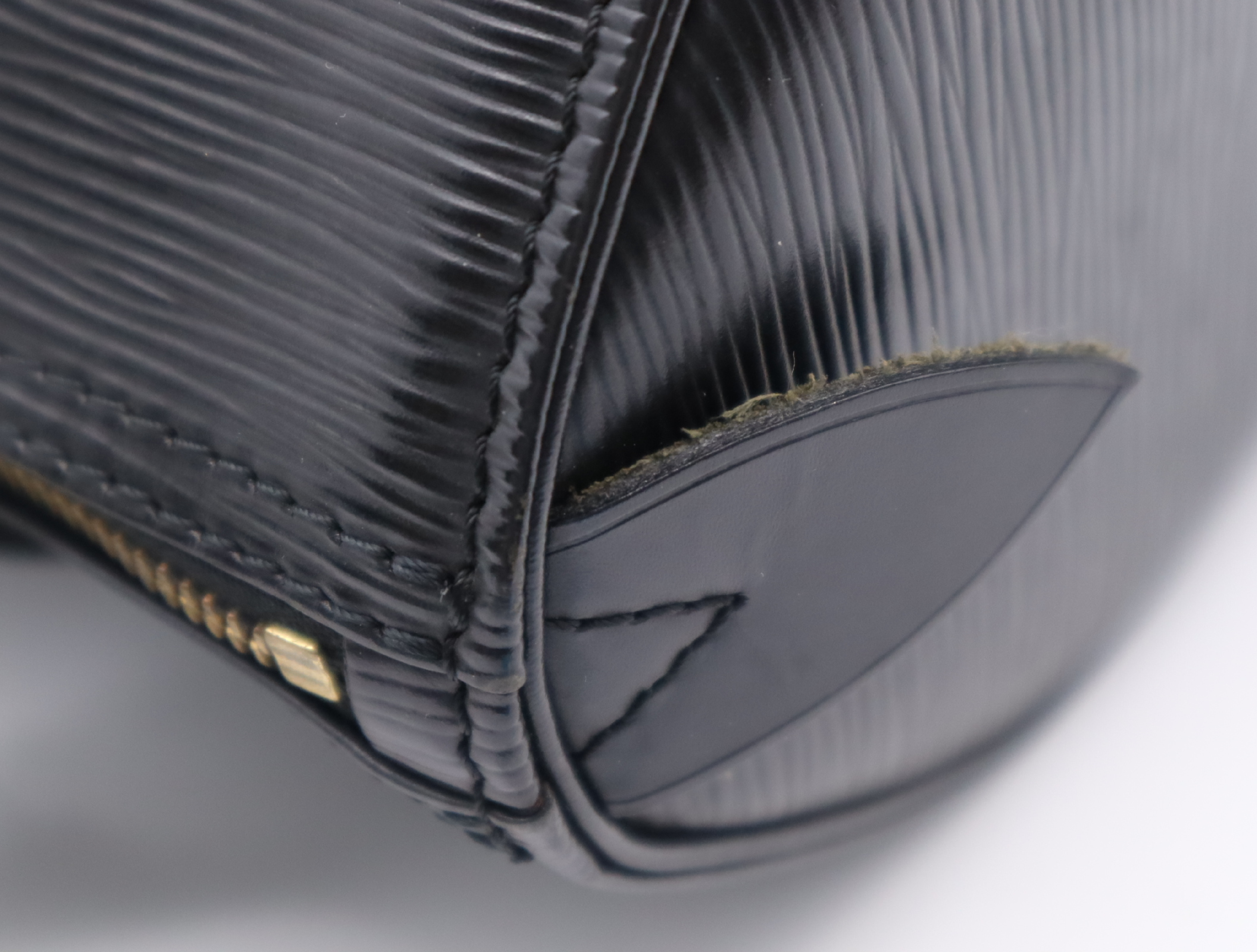 M59032 Epi Speedy 25 Noir Handbag — view 11
