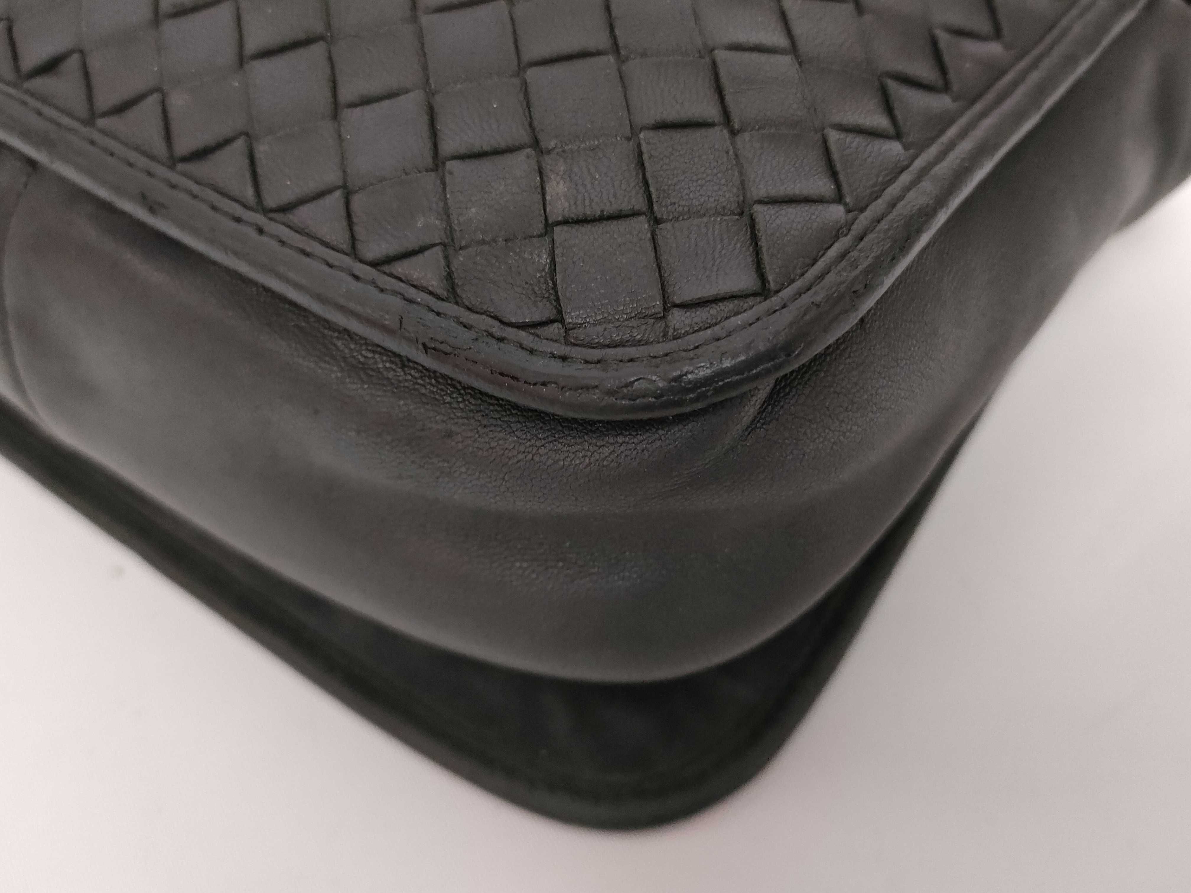Intrecciato Bottega Veneta Intrecciato Leather Shoulder Bag — view 4