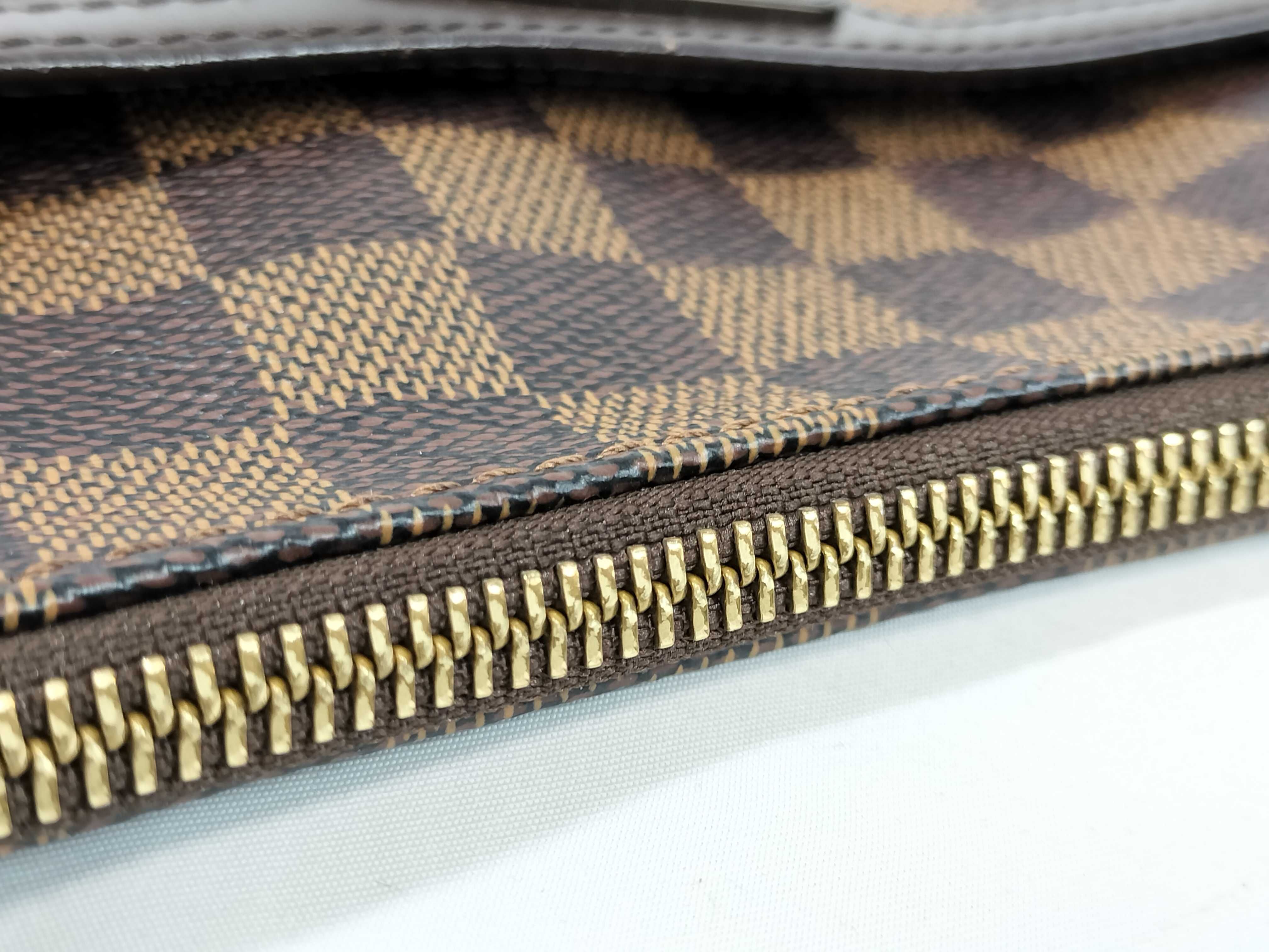 Damier N42251 Bloomsbury PM Shoulder Bag — view 6