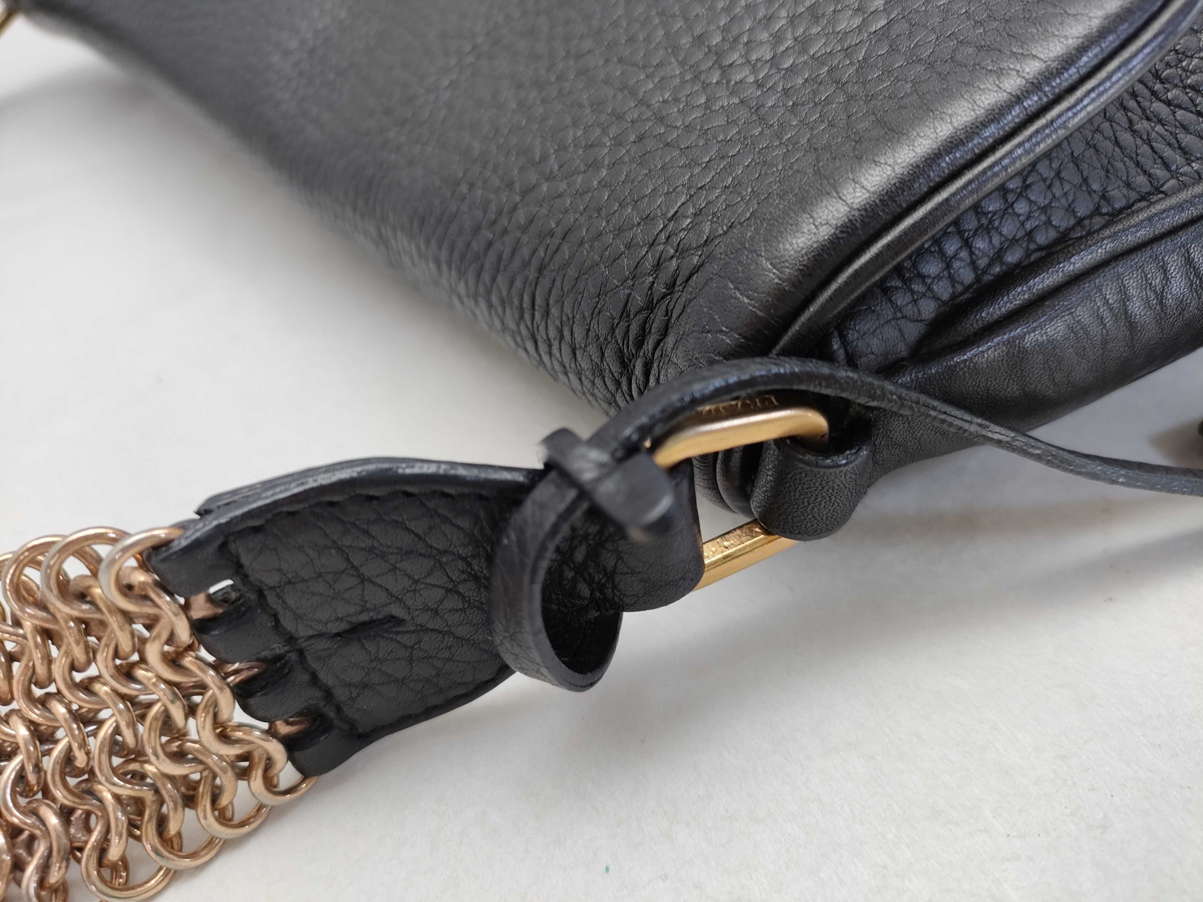 grained leather gold chain turnlock key clochette black one-shoulder bag handbag shoulder bag — view 5