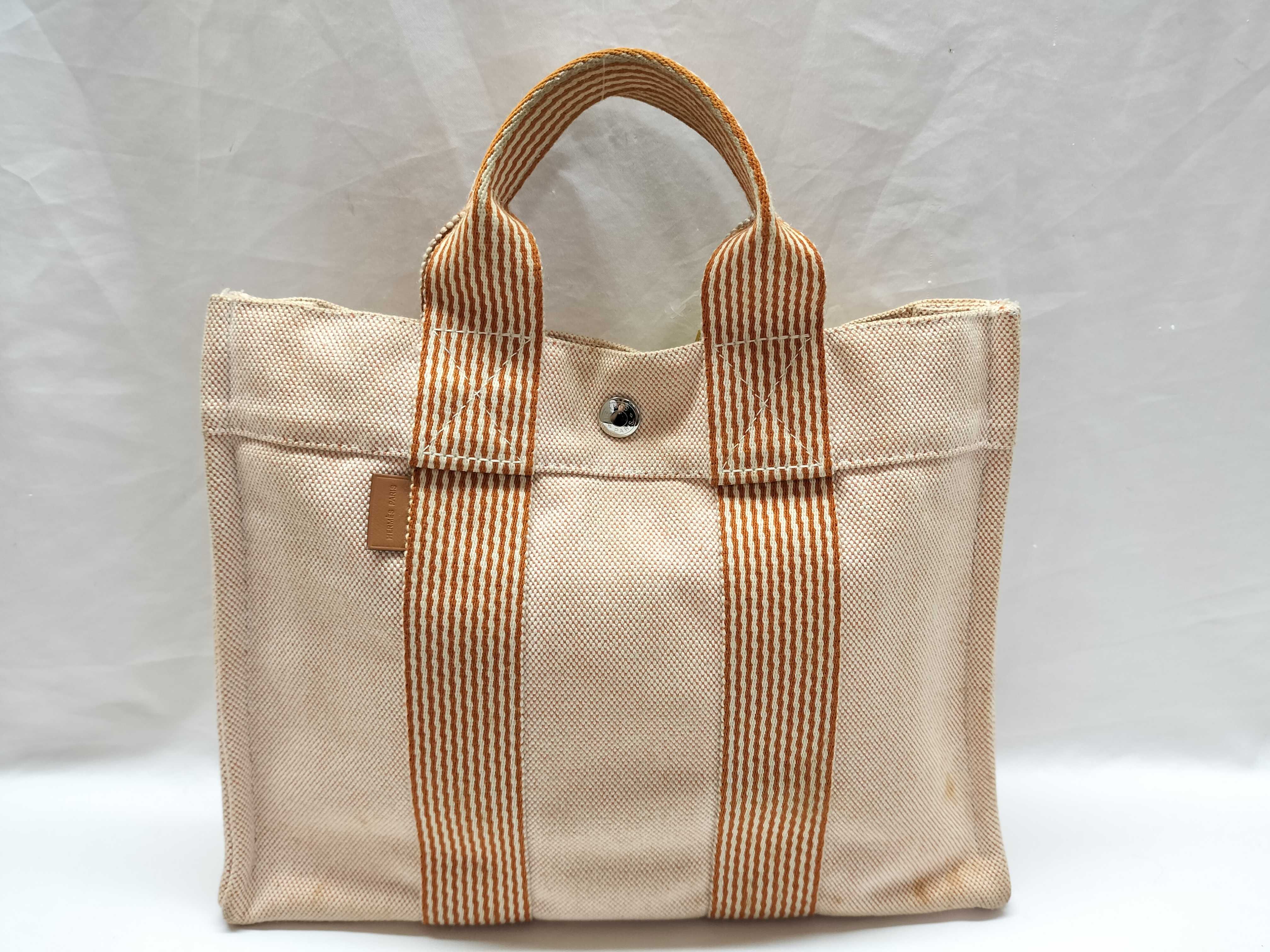 Fourre-Tout PM Handbag