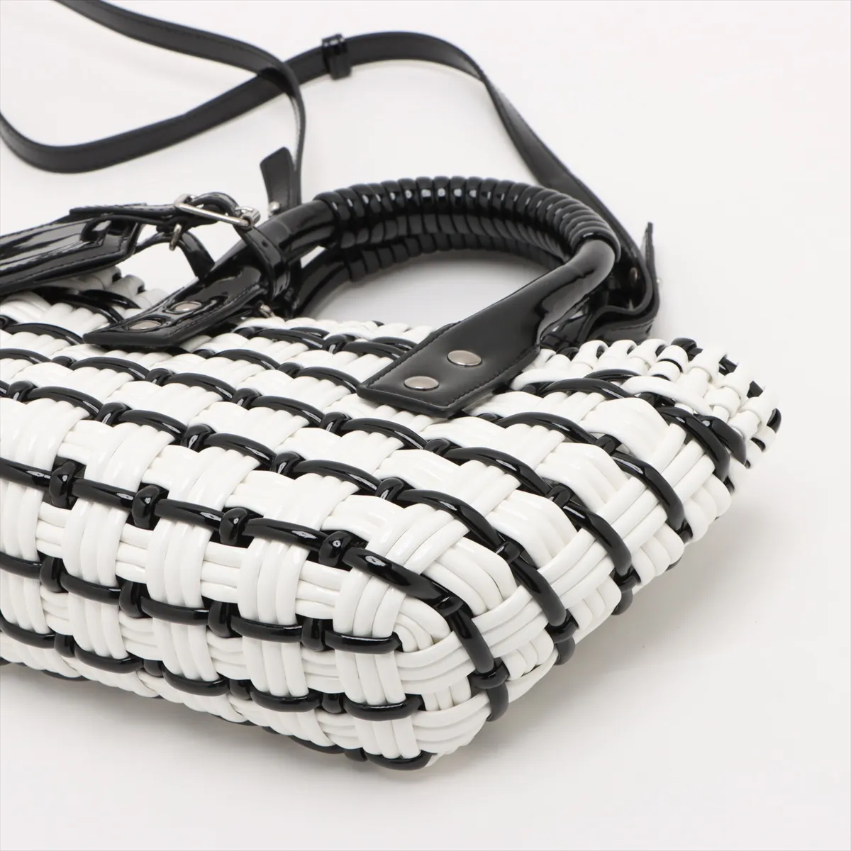 Bistro XXS Enamel 2WAY Handbag Black x White 678028 — view 3