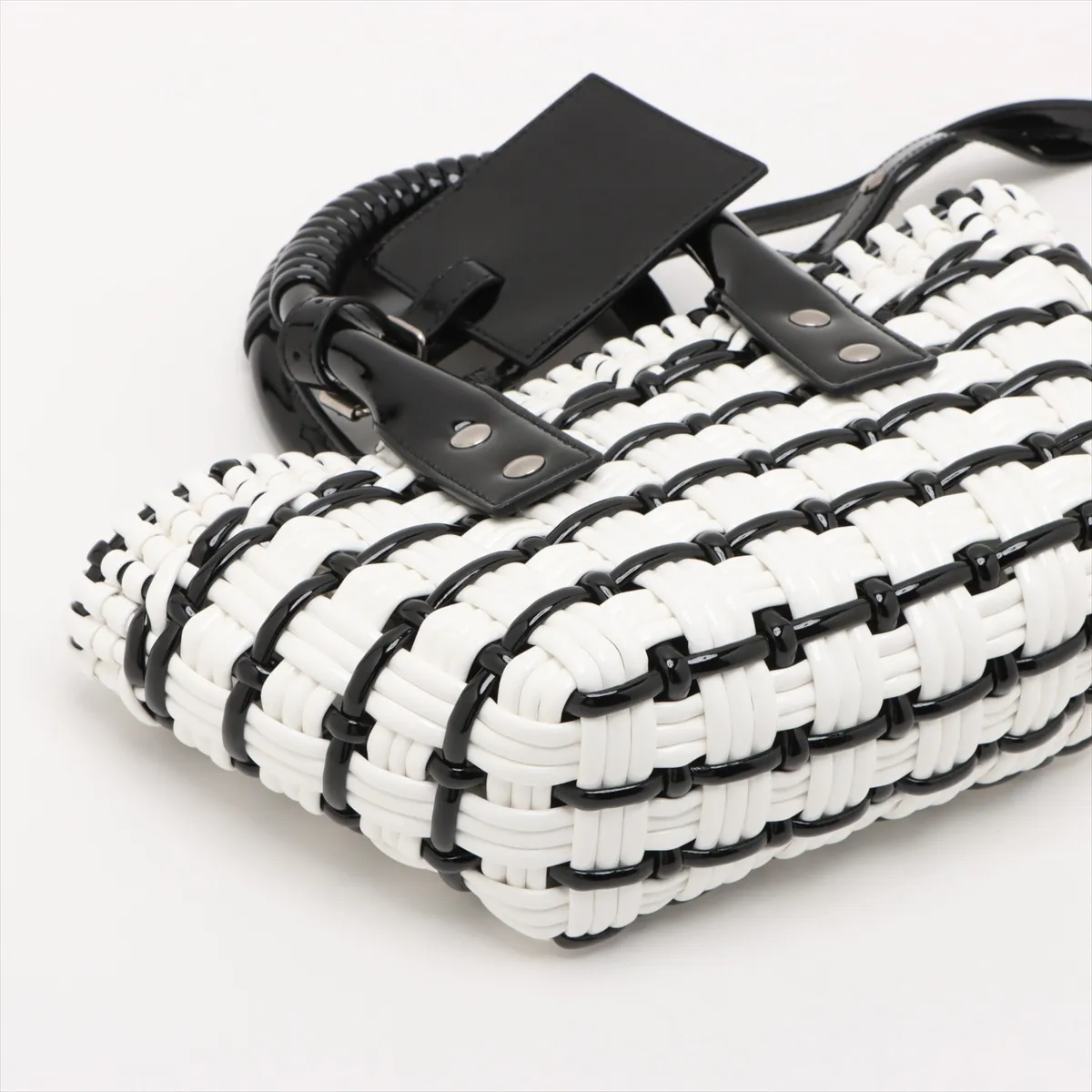 Bistro XXS Enamel 2WAY Handbag Black x White 678028 — view 4