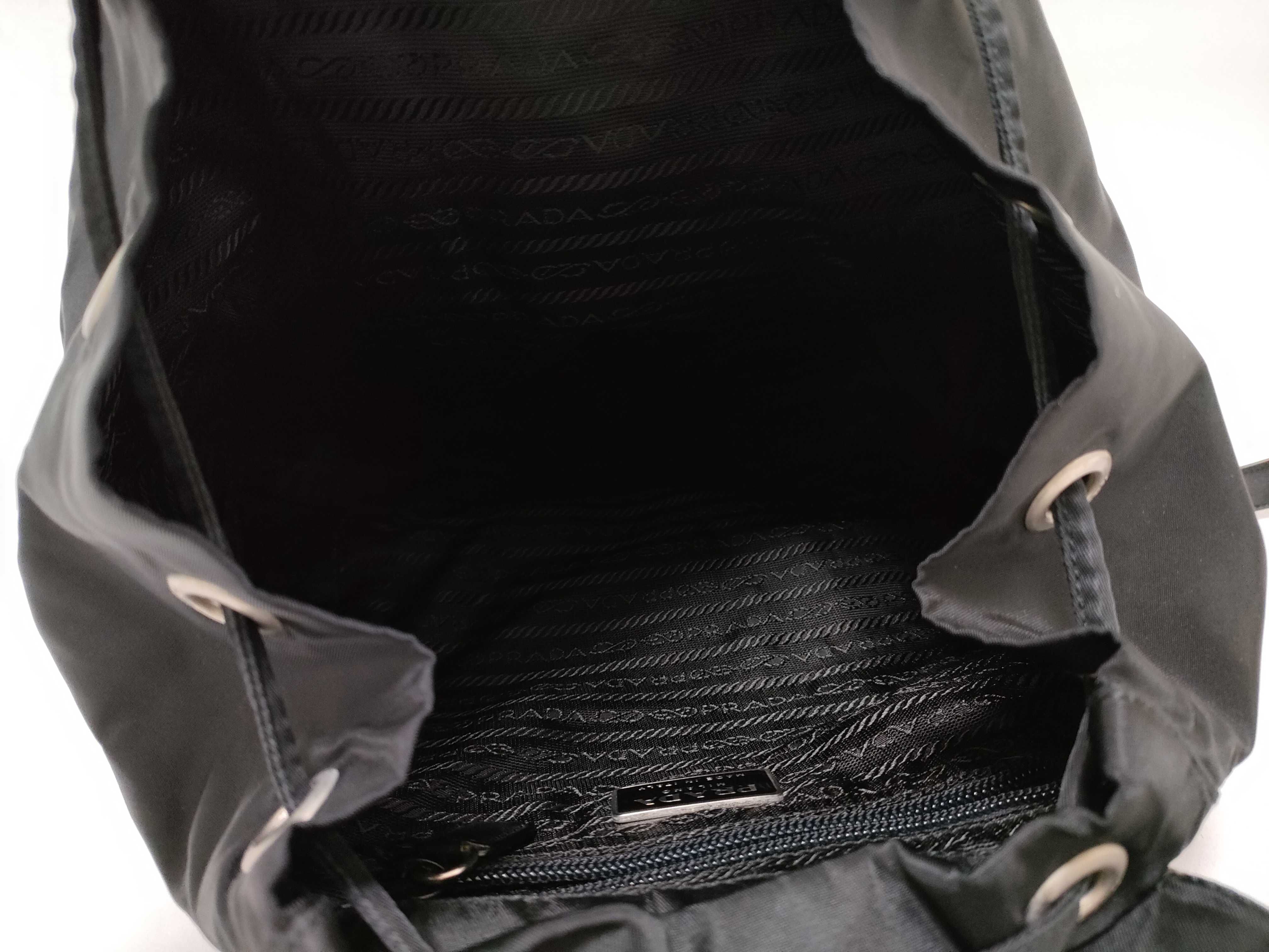 nylon backpack with Prada triangular logo. — view 11