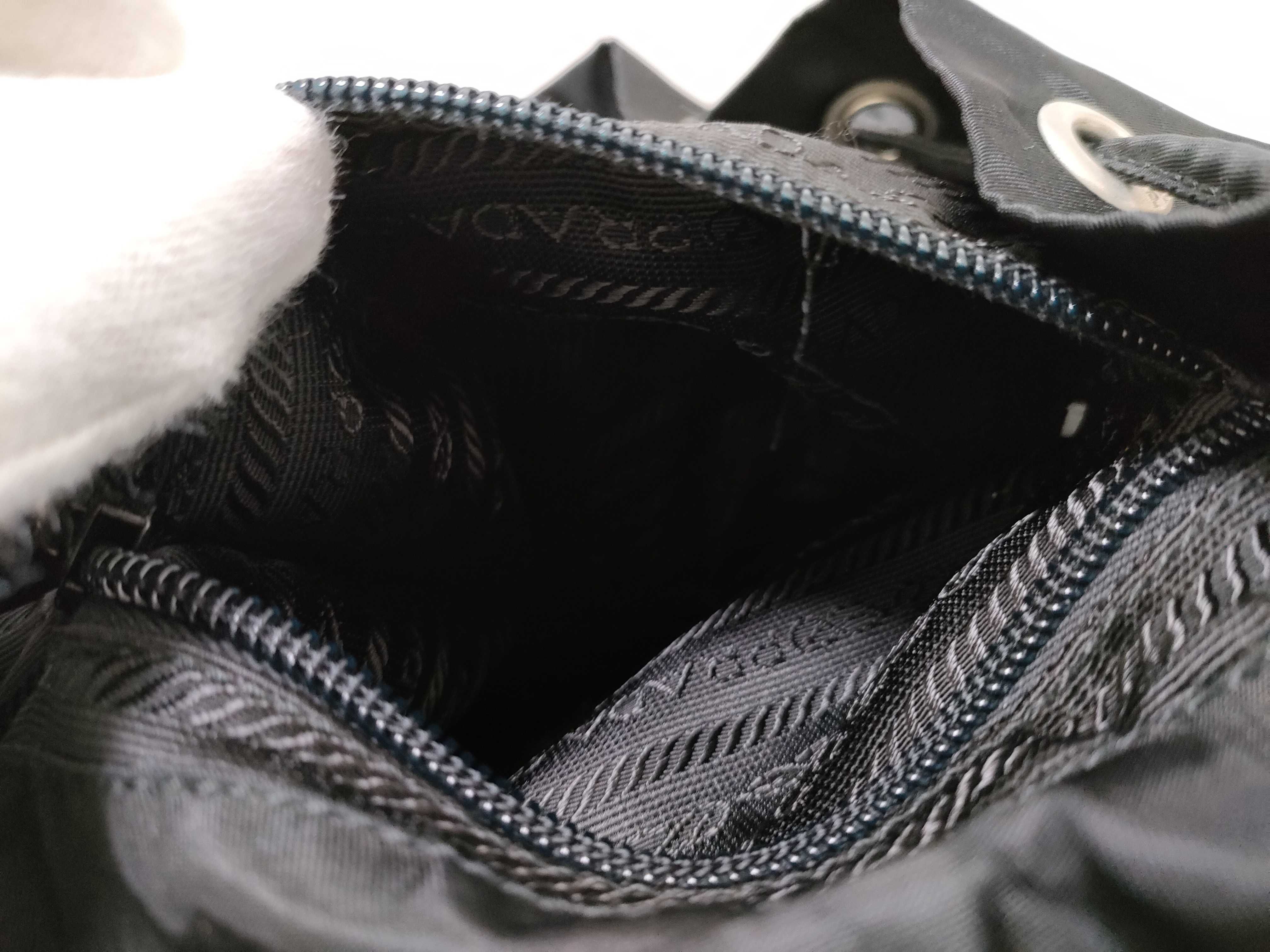 nylon backpack with Prada triangular logo. — view 12