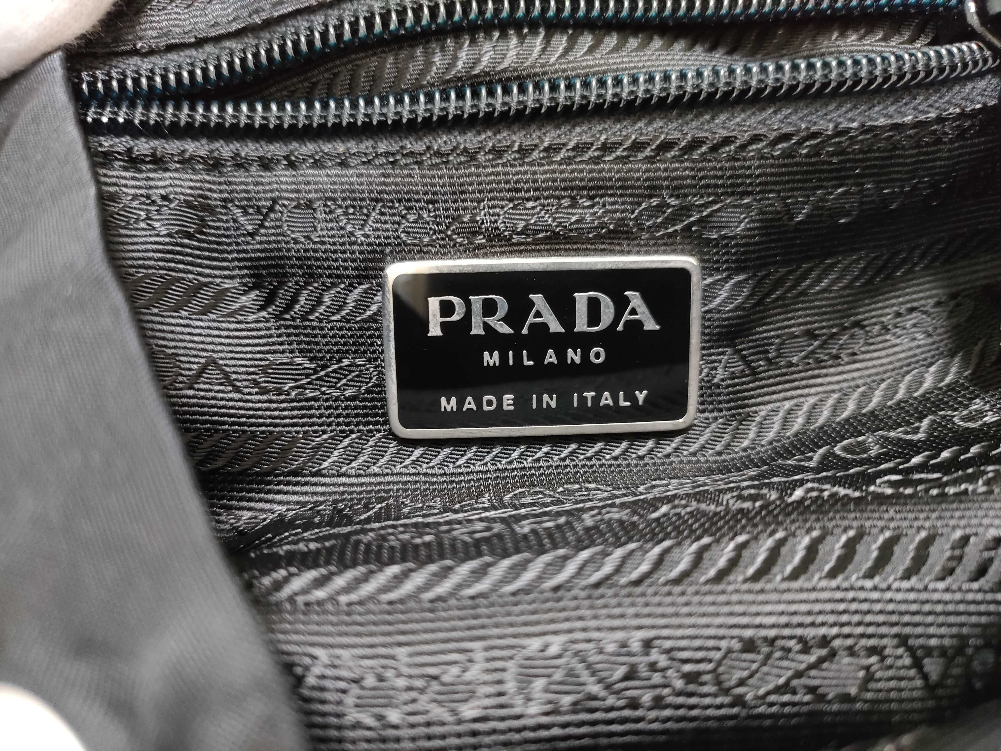 nylon backpack with Prada triangular logo. — view 13