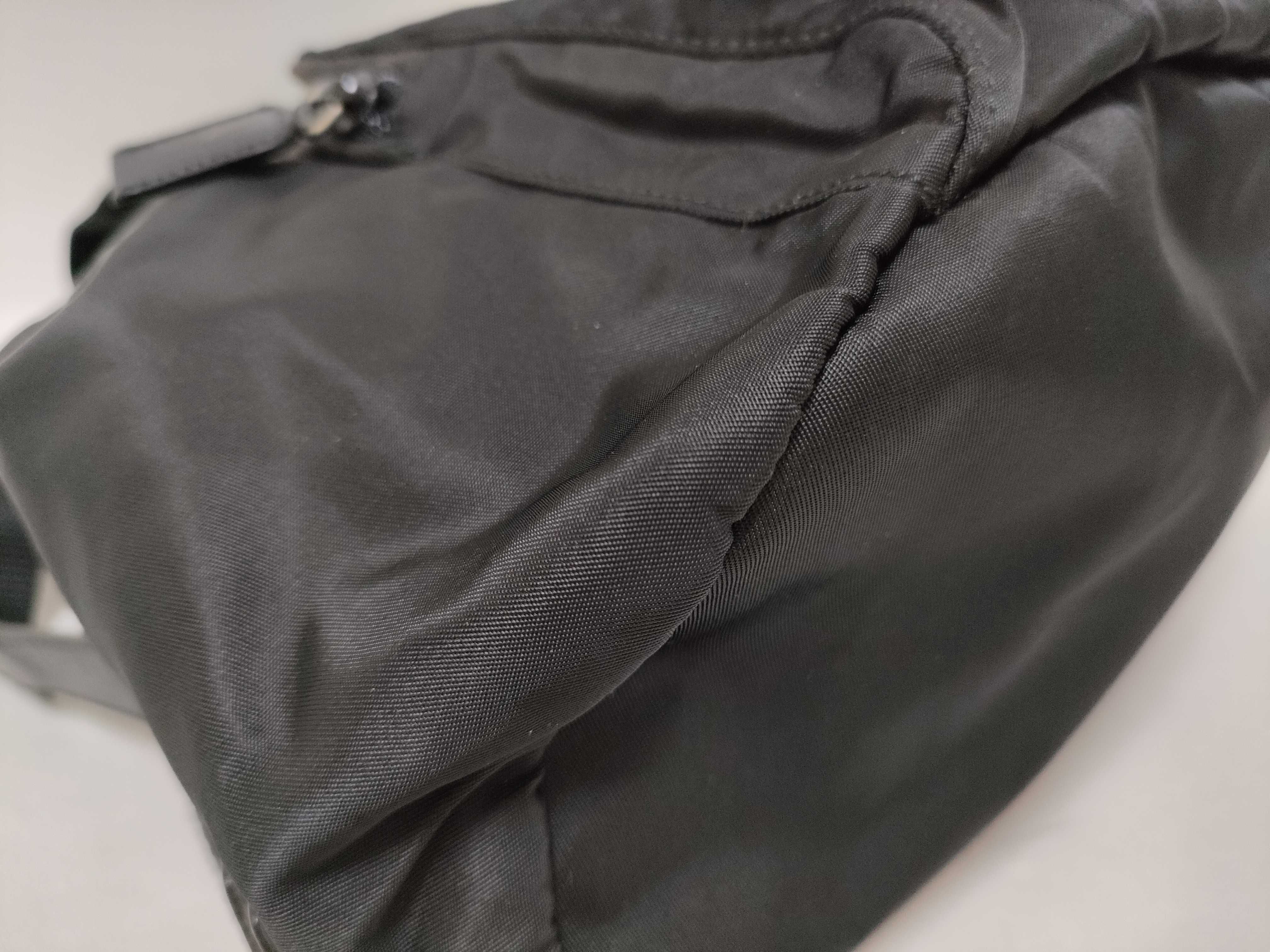nylon backpack with Prada triangular logo. — view 7