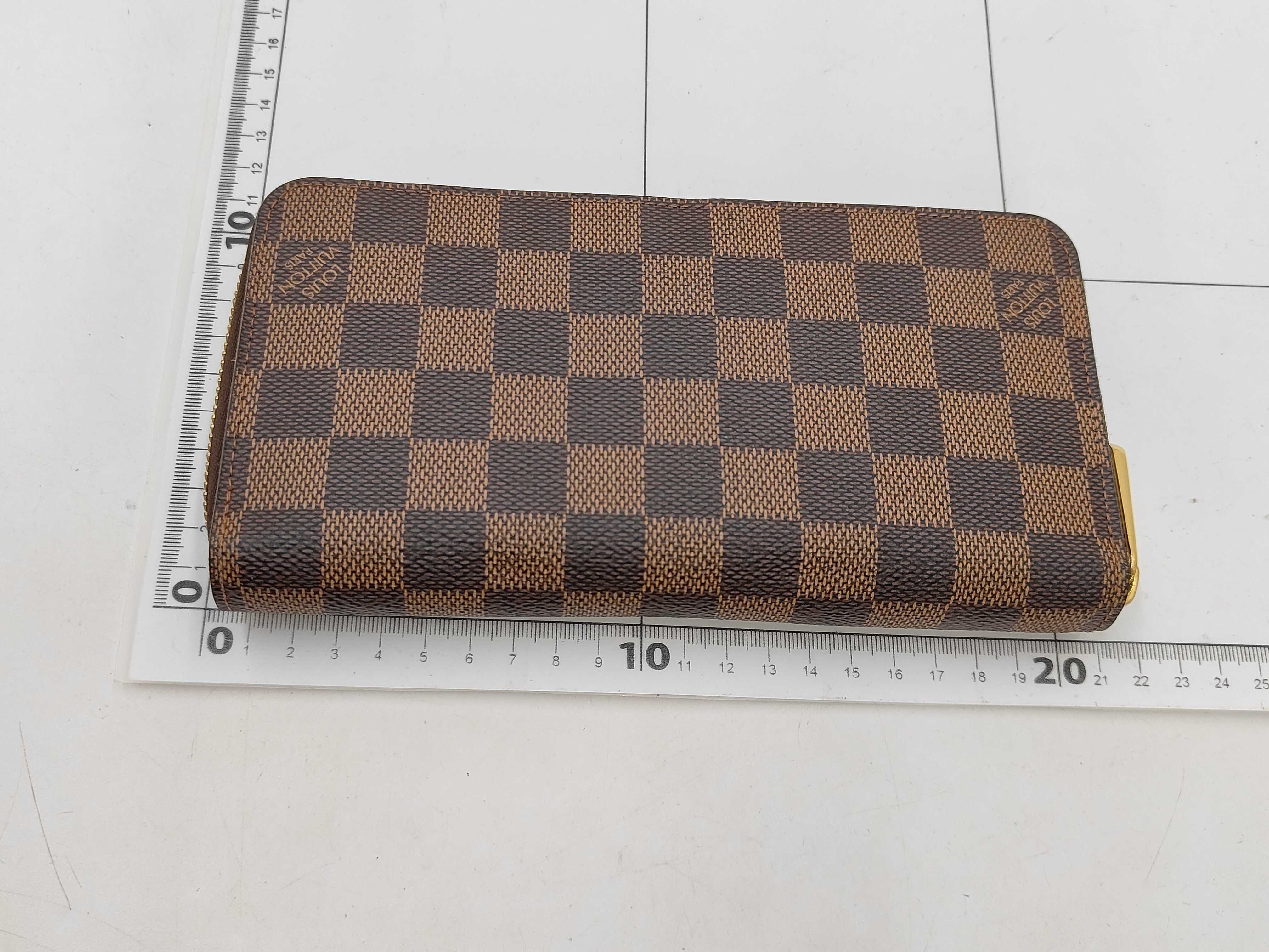 Damier LV Damier Long Wallet with Box and Dust Bag — view 2
