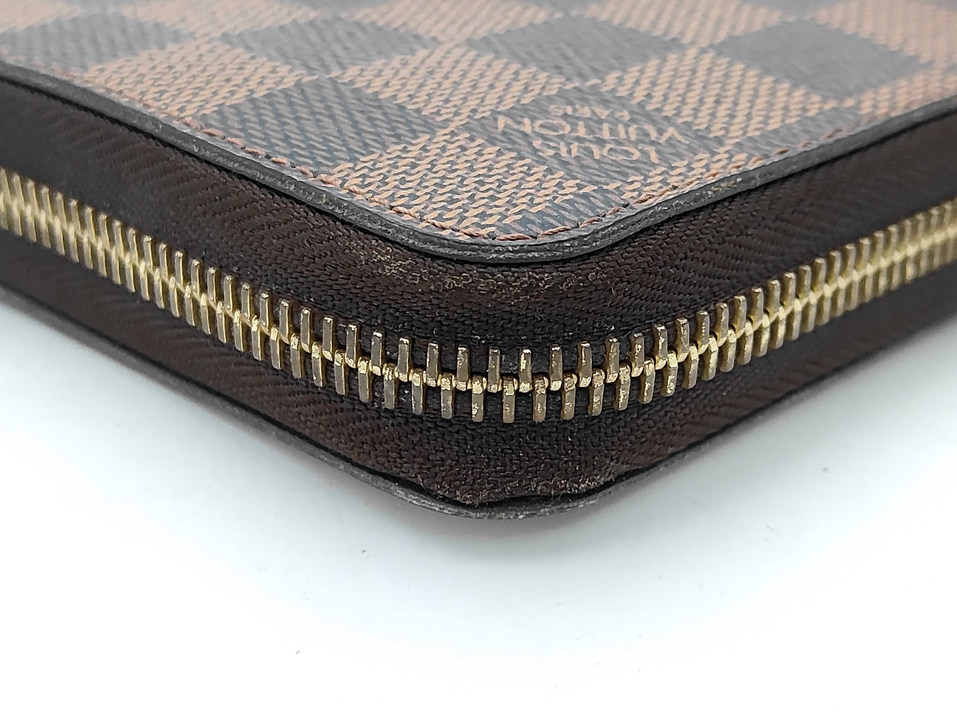 Damier LV Damier Long Wallet with Box and Dust Bag — view 7