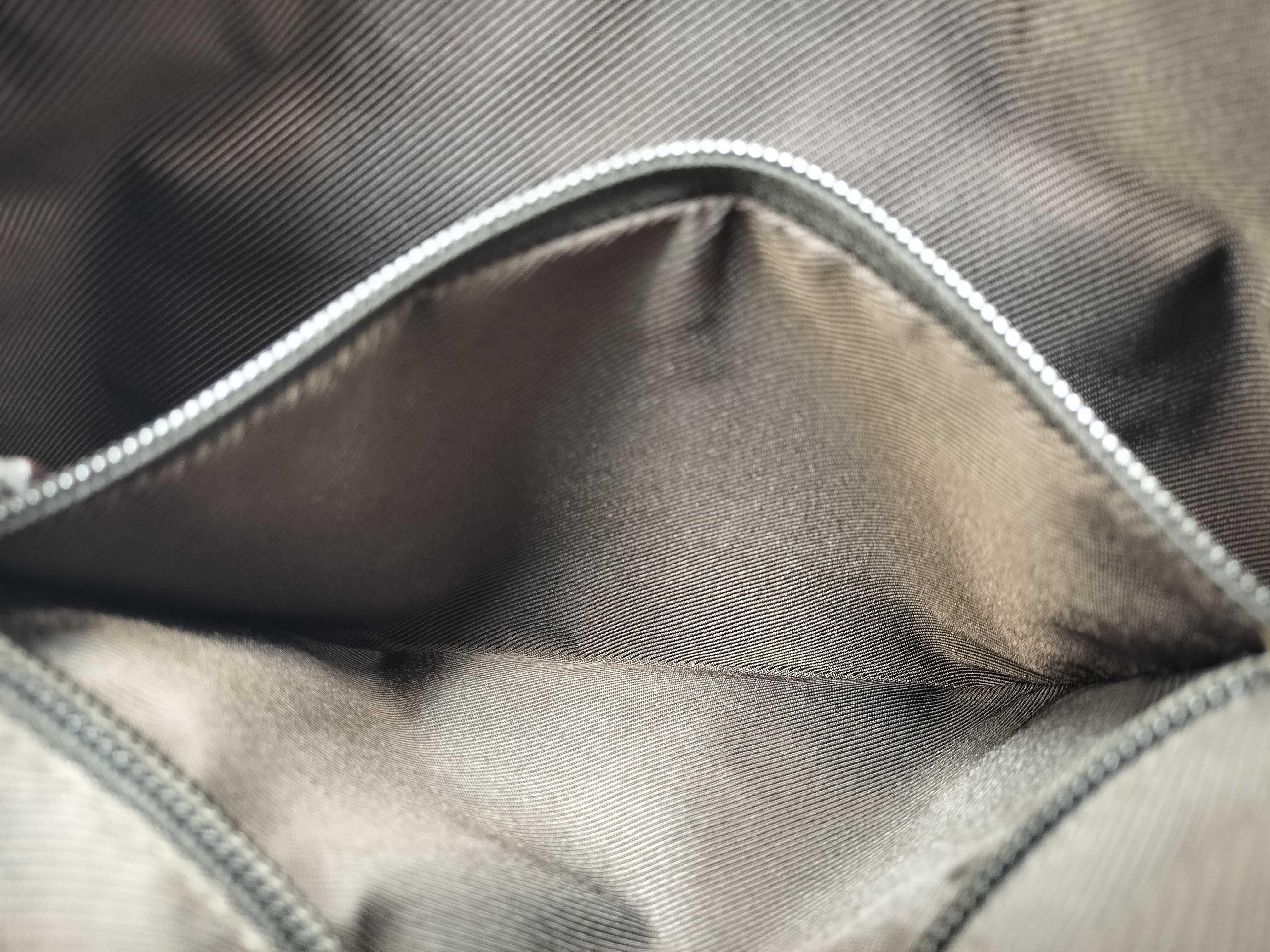 GG Canvas Shoulder Tote Bag — view 15