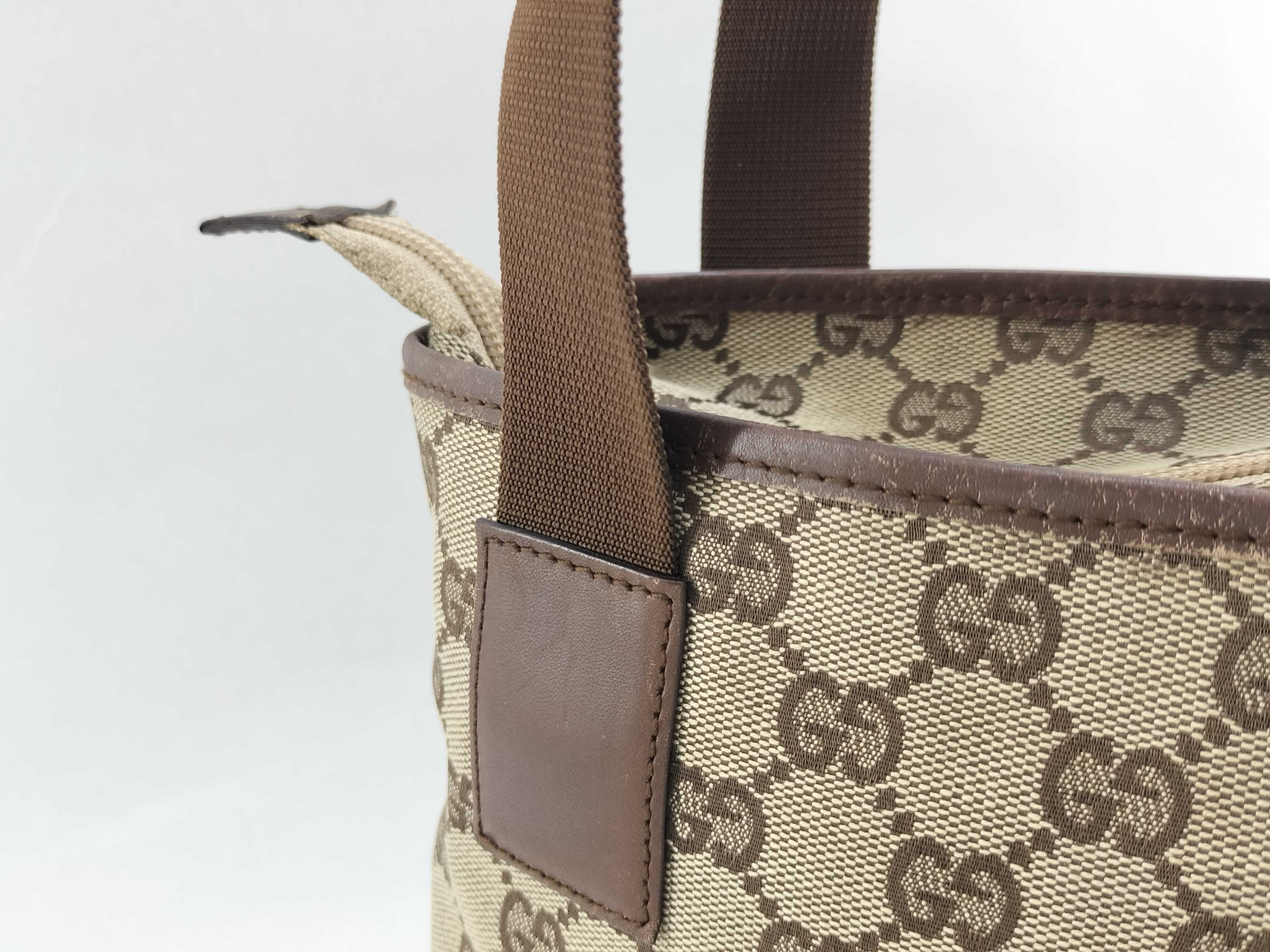 GG Canvas Shoulder Tote Bag — view 3