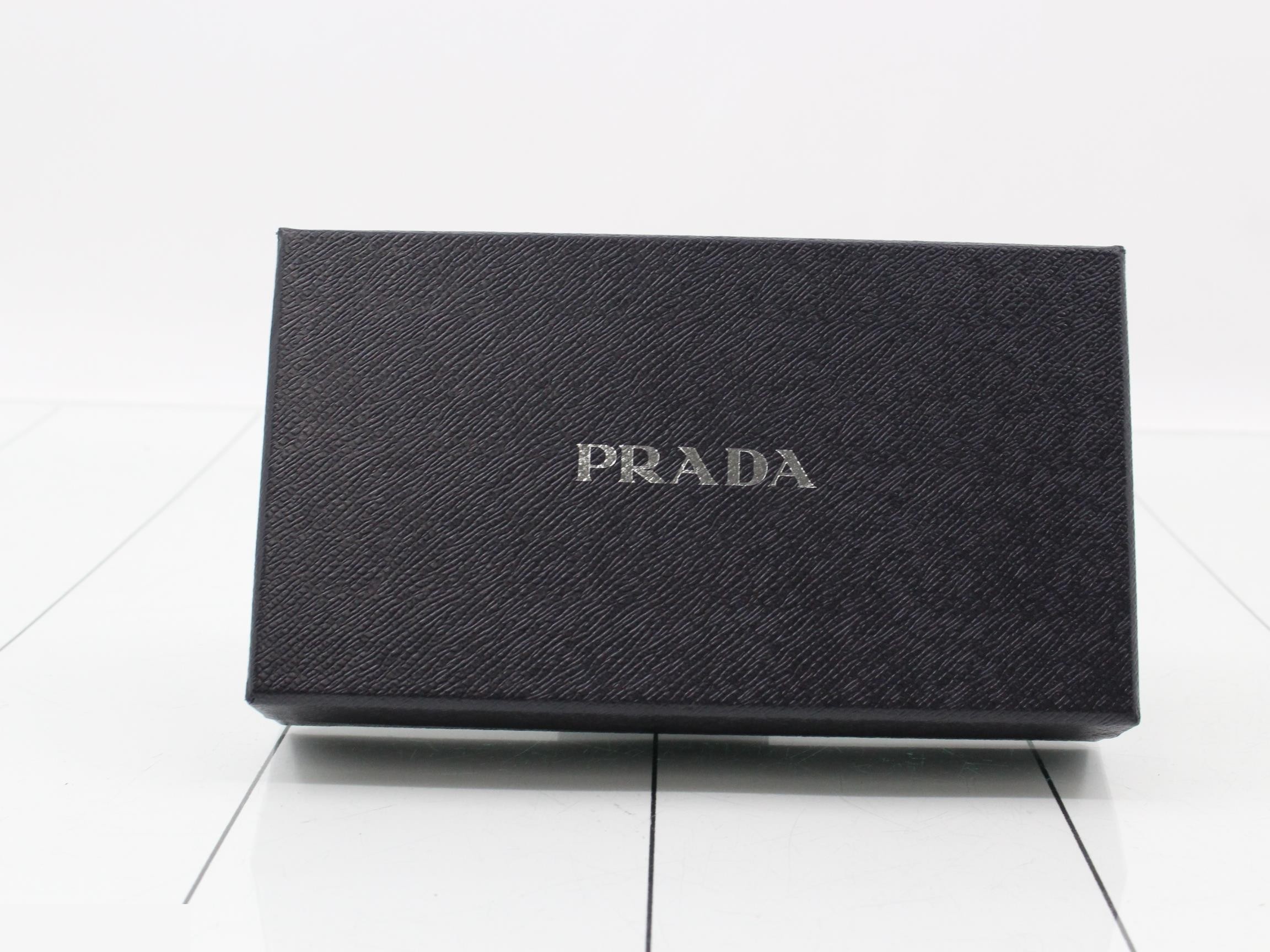 Triangle logo Saffiano leather long wallet, unused, black. — view 5