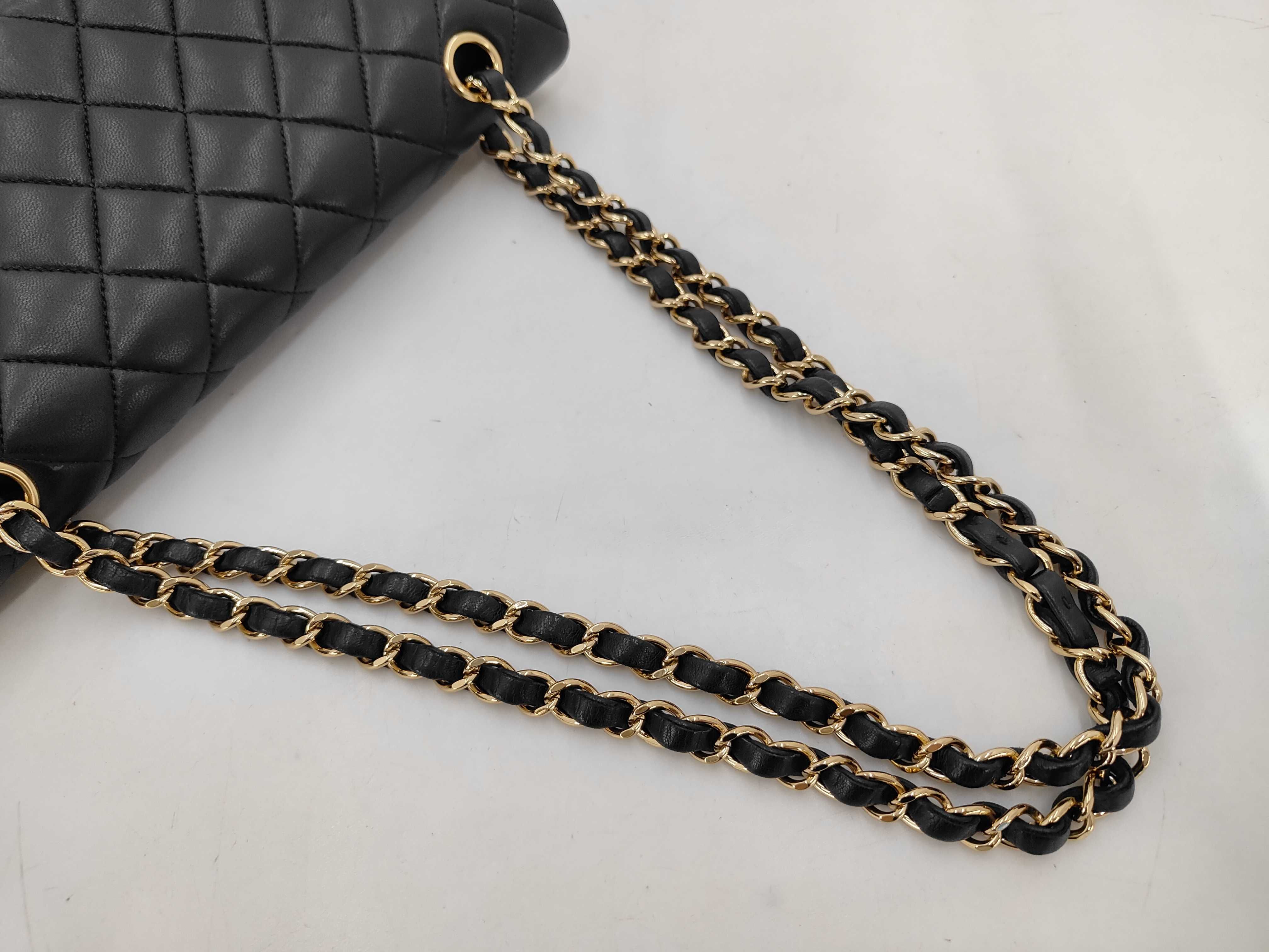 Matelassé 25 Double Flap Double Chain Lambskin Shoulder Bag — view 5