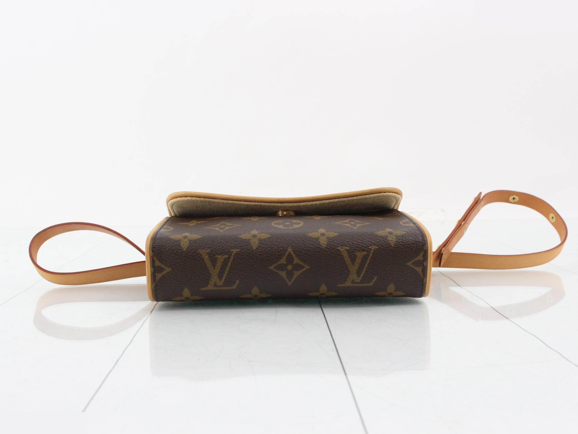 Florentine Pochette with Shoulder Strap — view 3