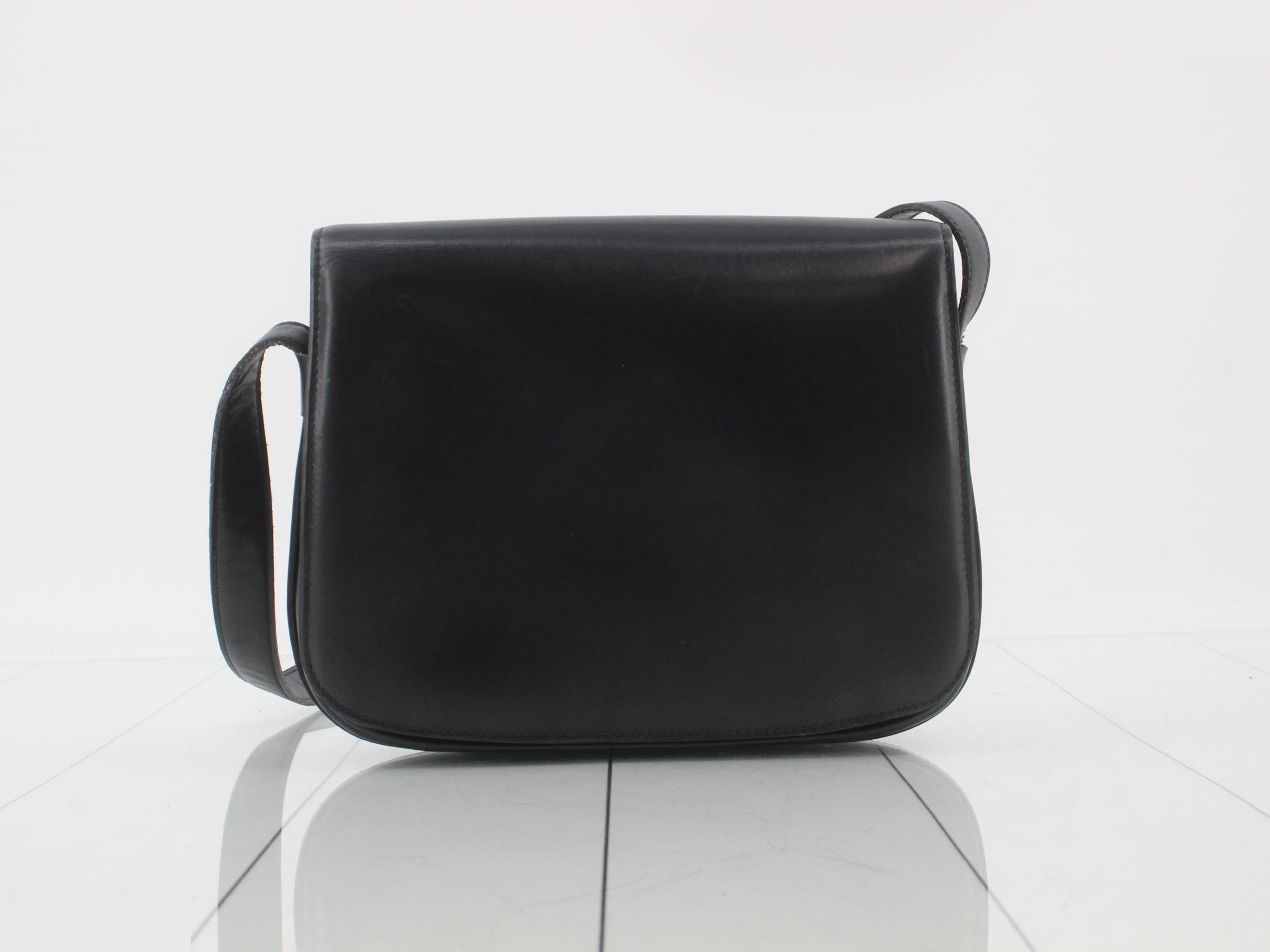 Vintage Turnlock Shoulder Bag — view 2