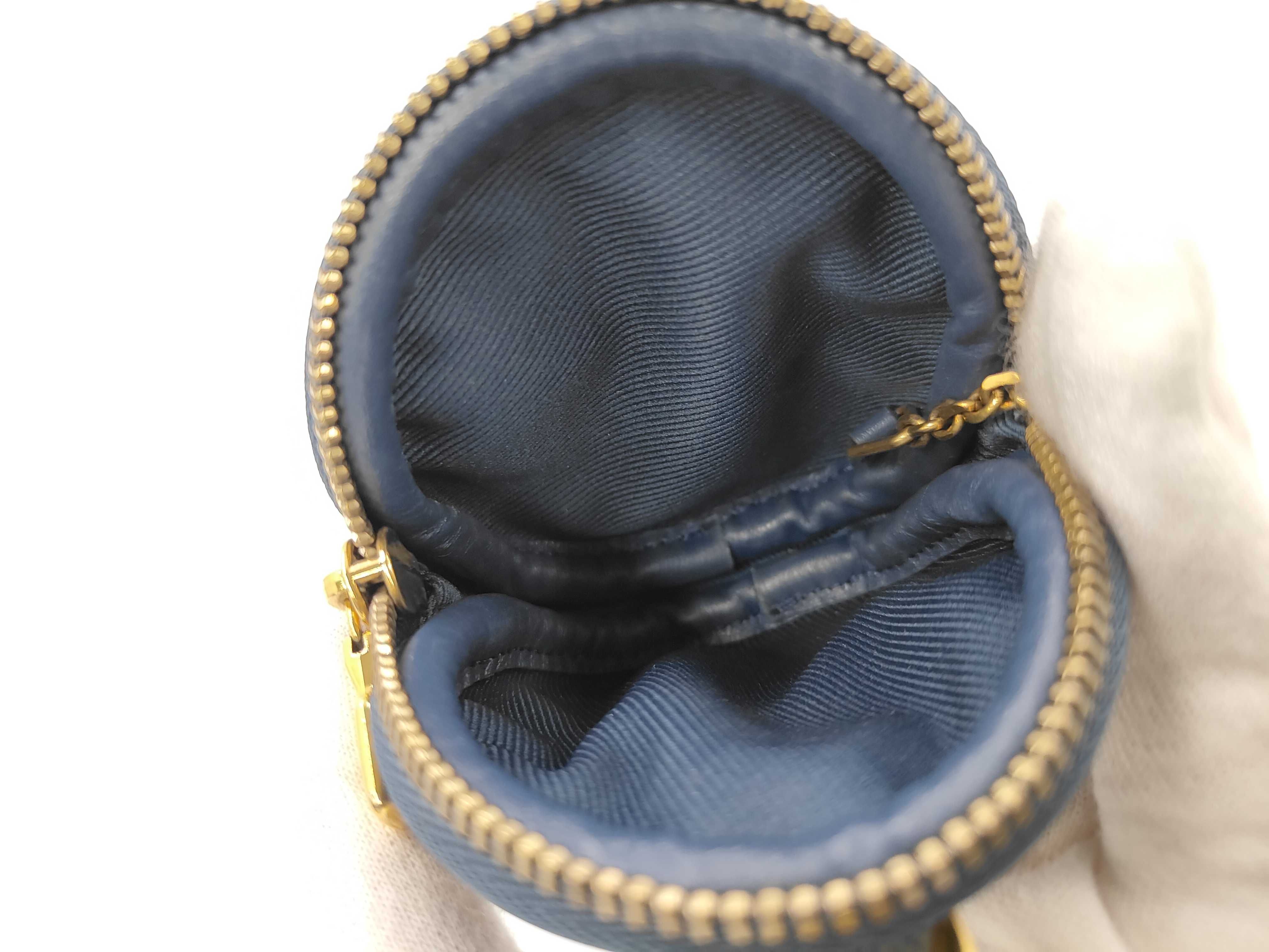 Monogram Denim Round Pouch M68290 Pouch — view 8