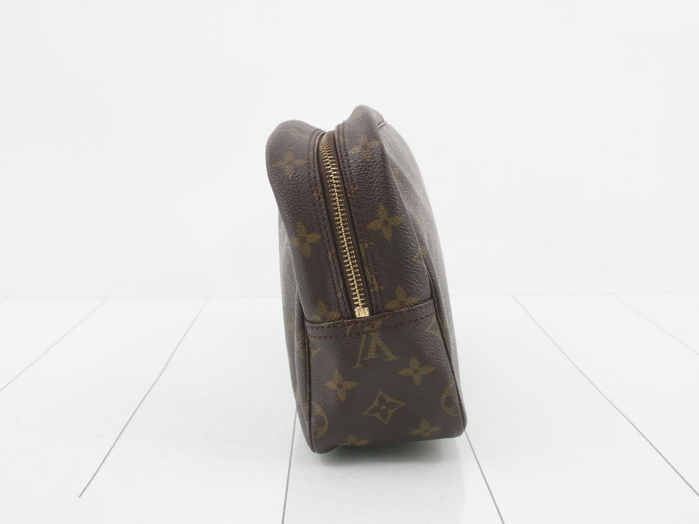 LV Monogram Trousse Wallet 28 — view 3