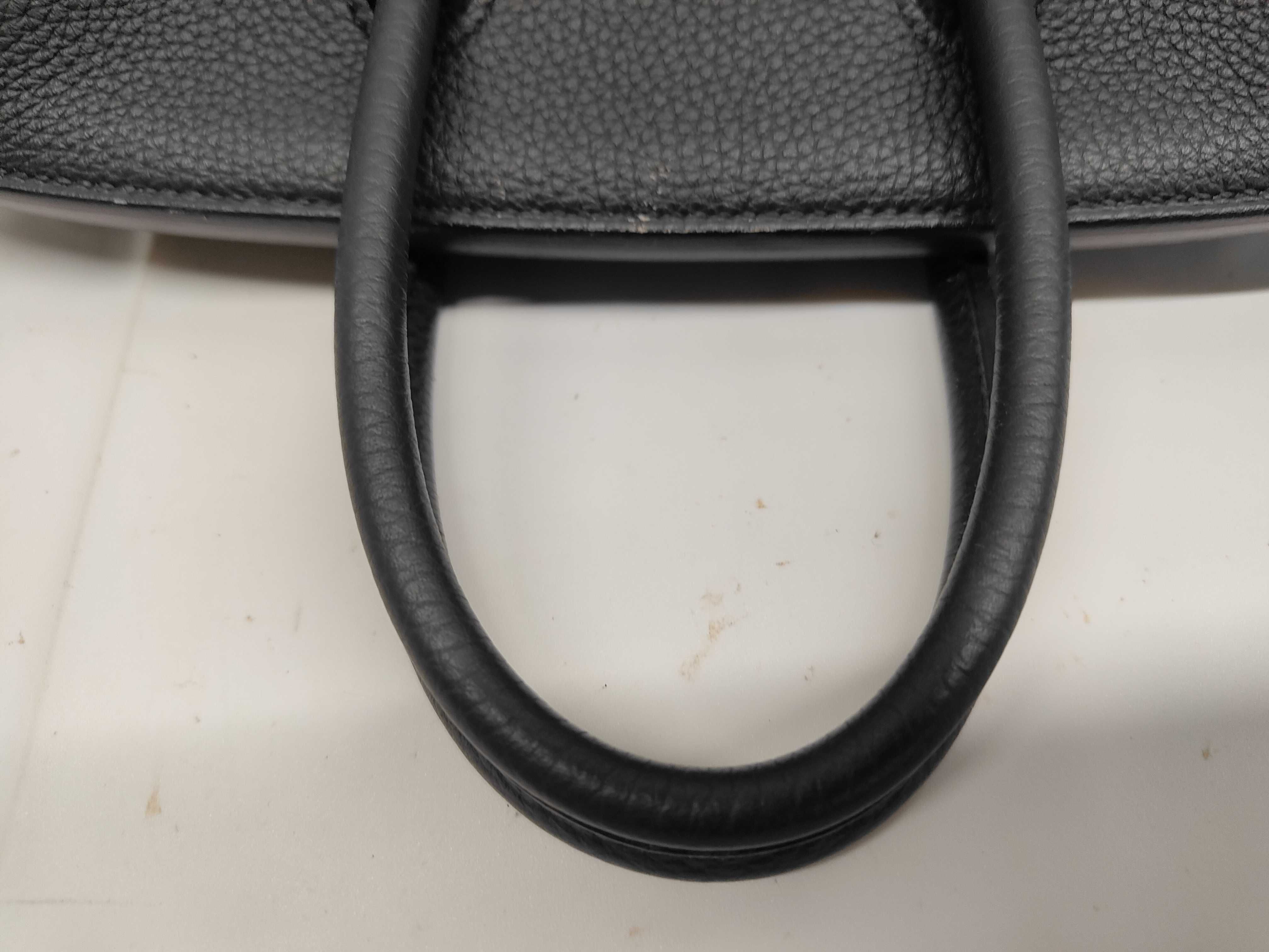 Birkin 25 Togo Gold Hardware T Stamp Handbag — view 5