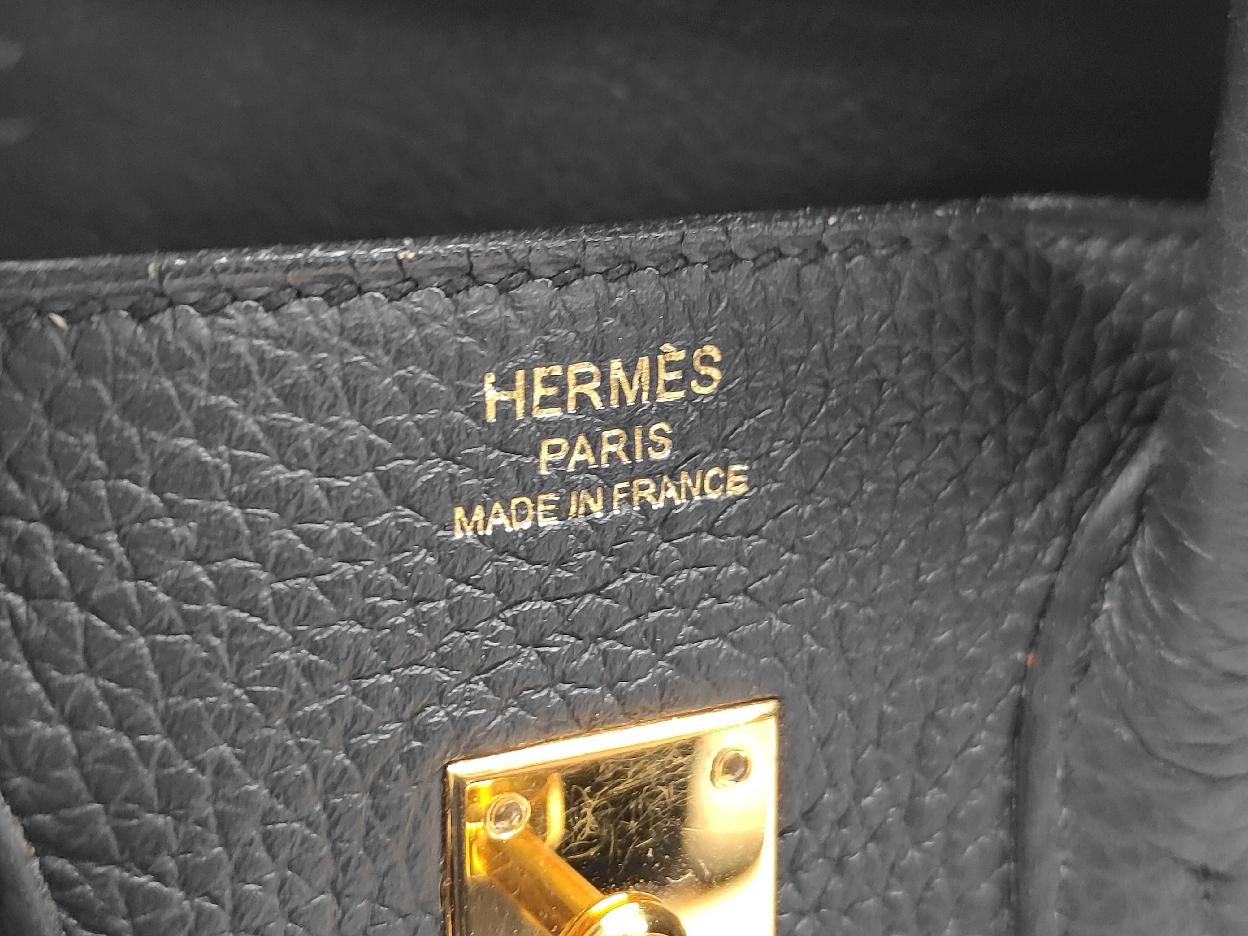 Birkin 25 Togo Gold Hardware T Stamp Handbag — view 9