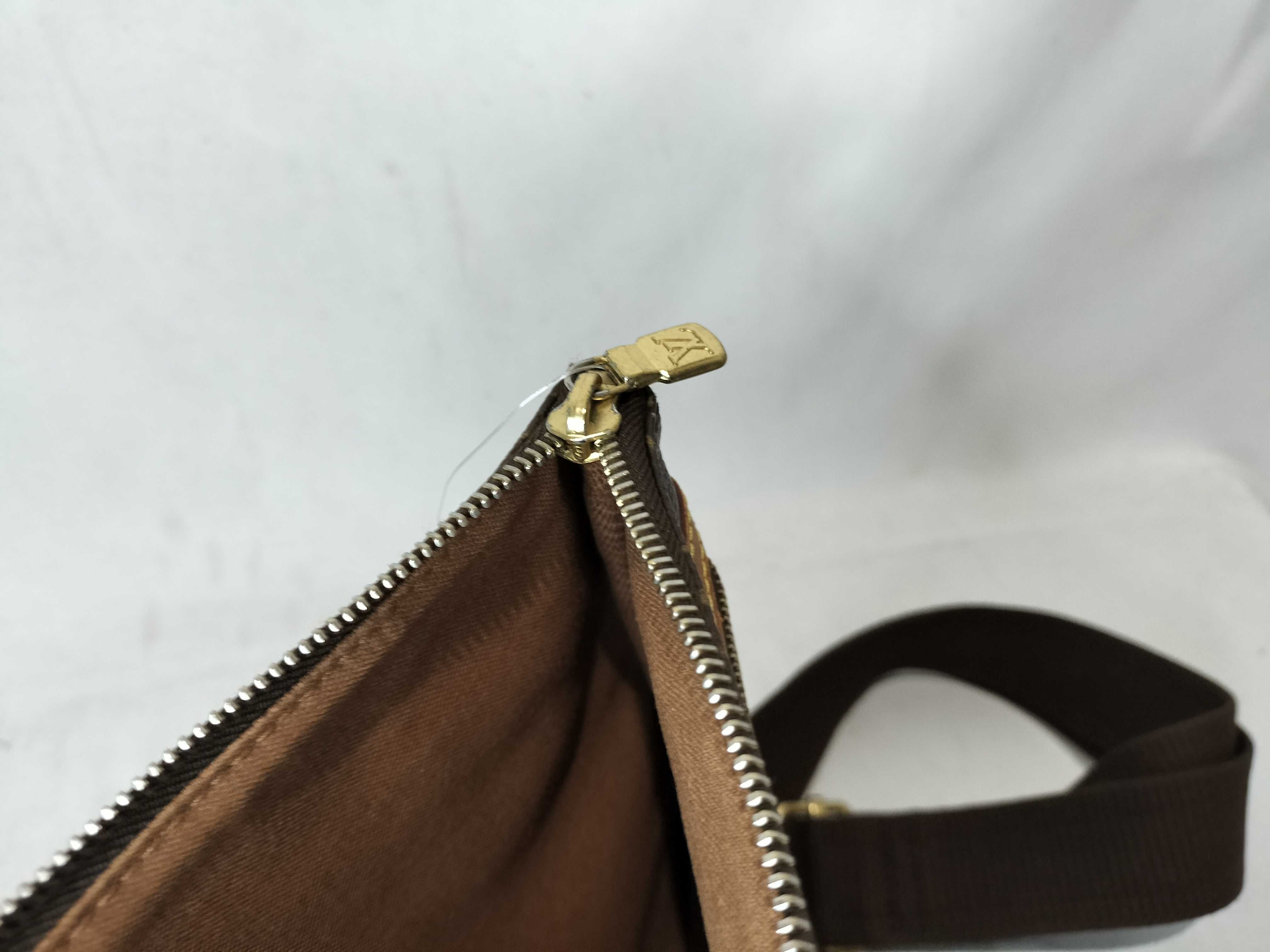 Monogram M40044 Pochette Bosphore Shoulder Bag — view 11