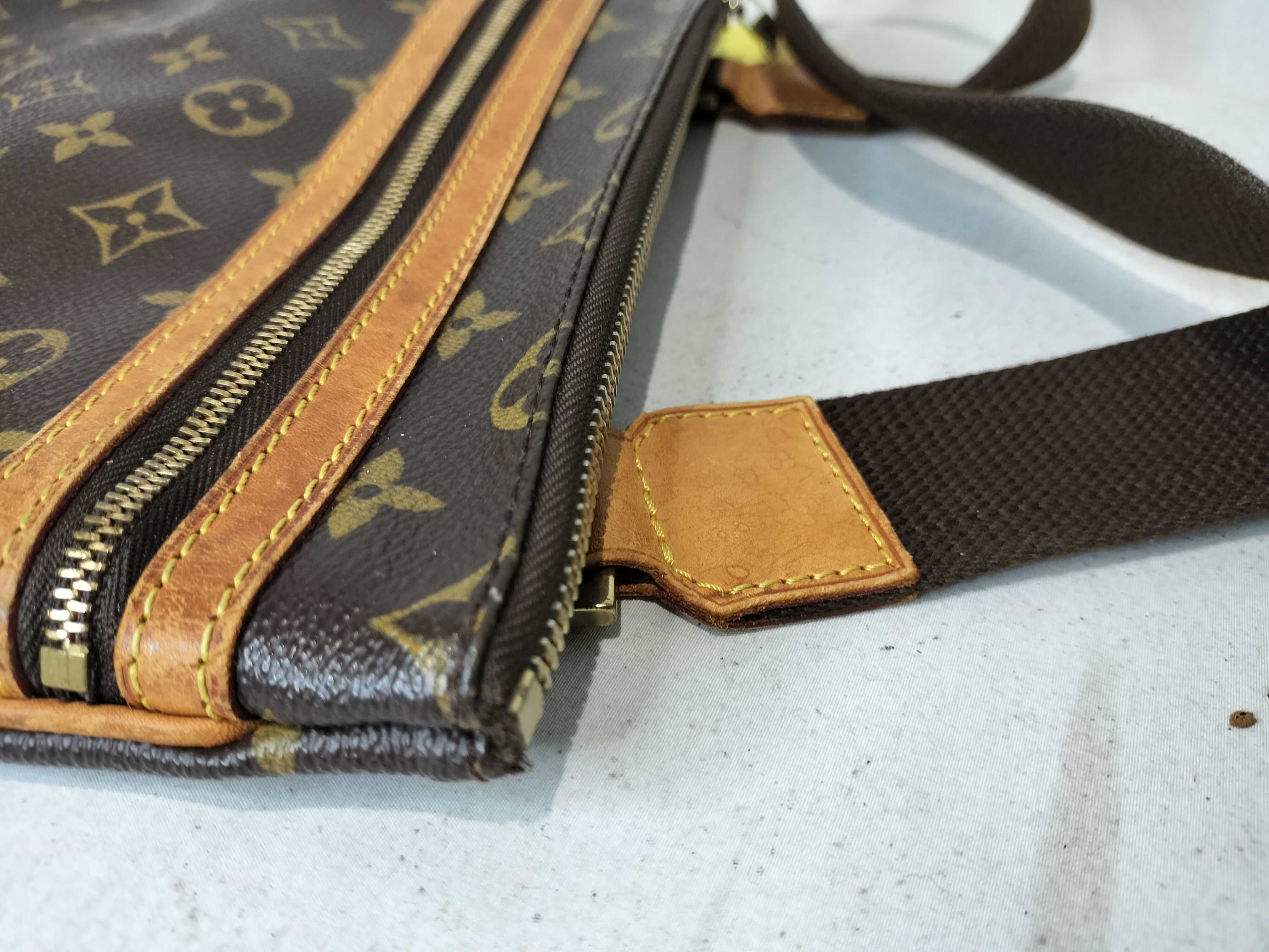Monogram M40044 Pochette Bosphore Shoulder Bag — view 5