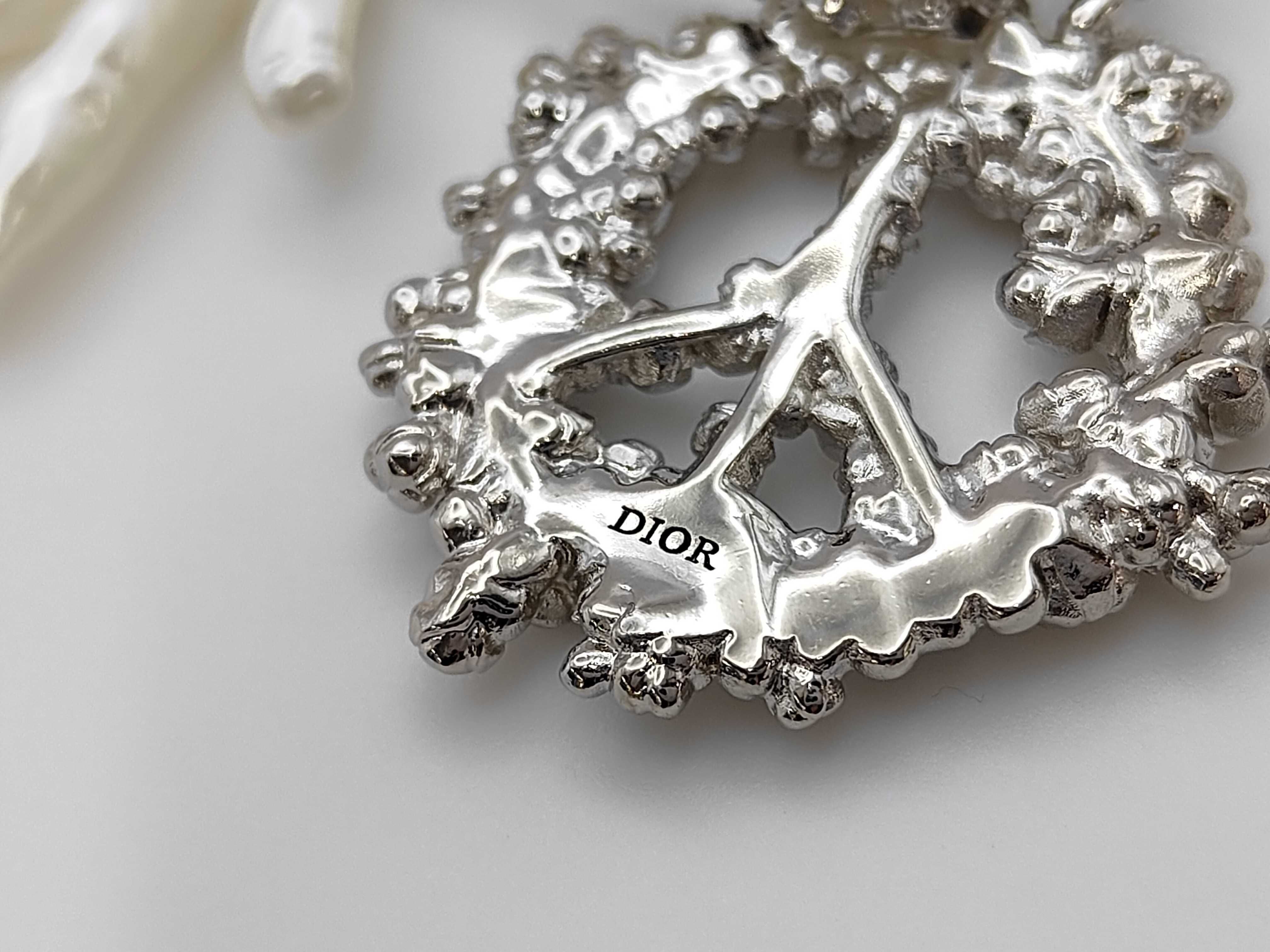 Denima Tears Pearl Necklace — view 5