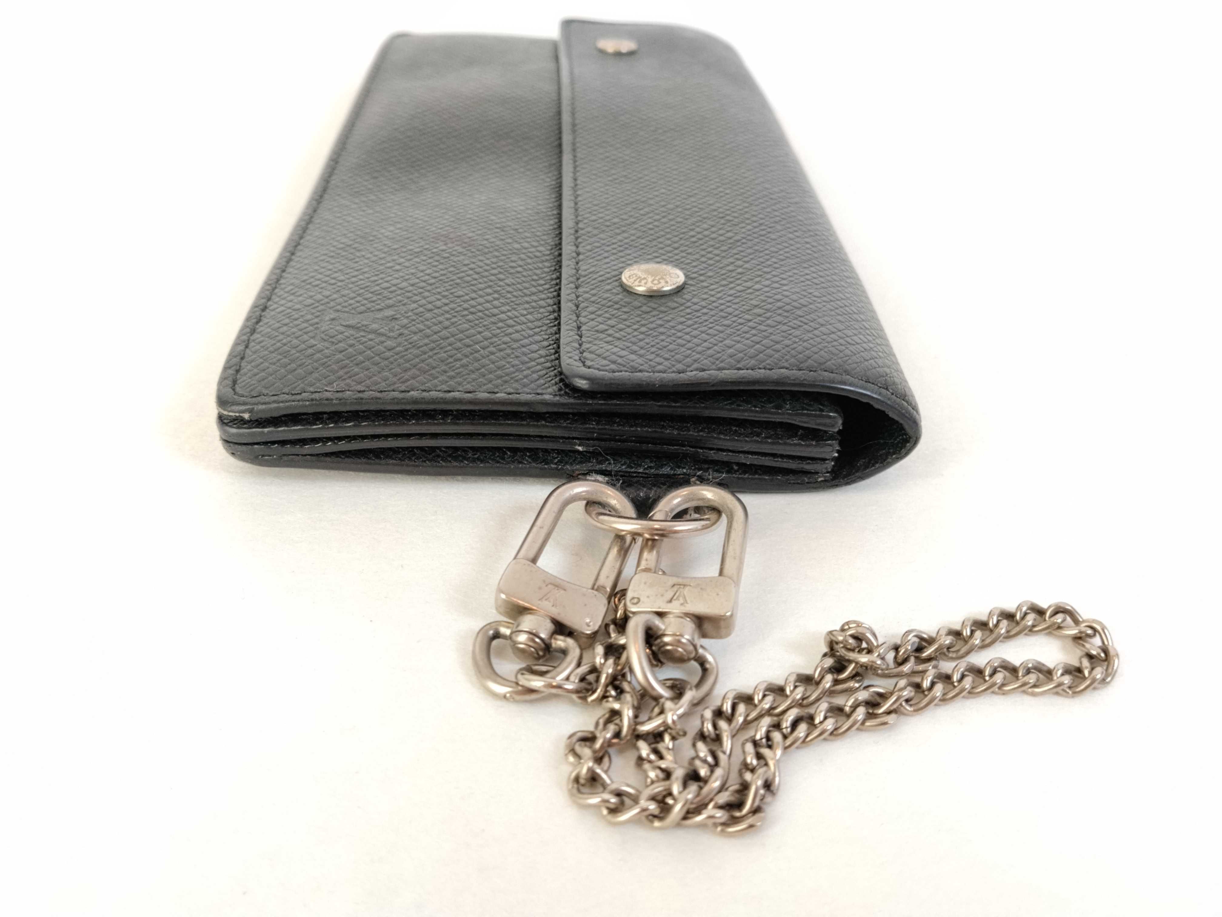 Taiga Leather Accordion Long Wallet with Chain — view 5