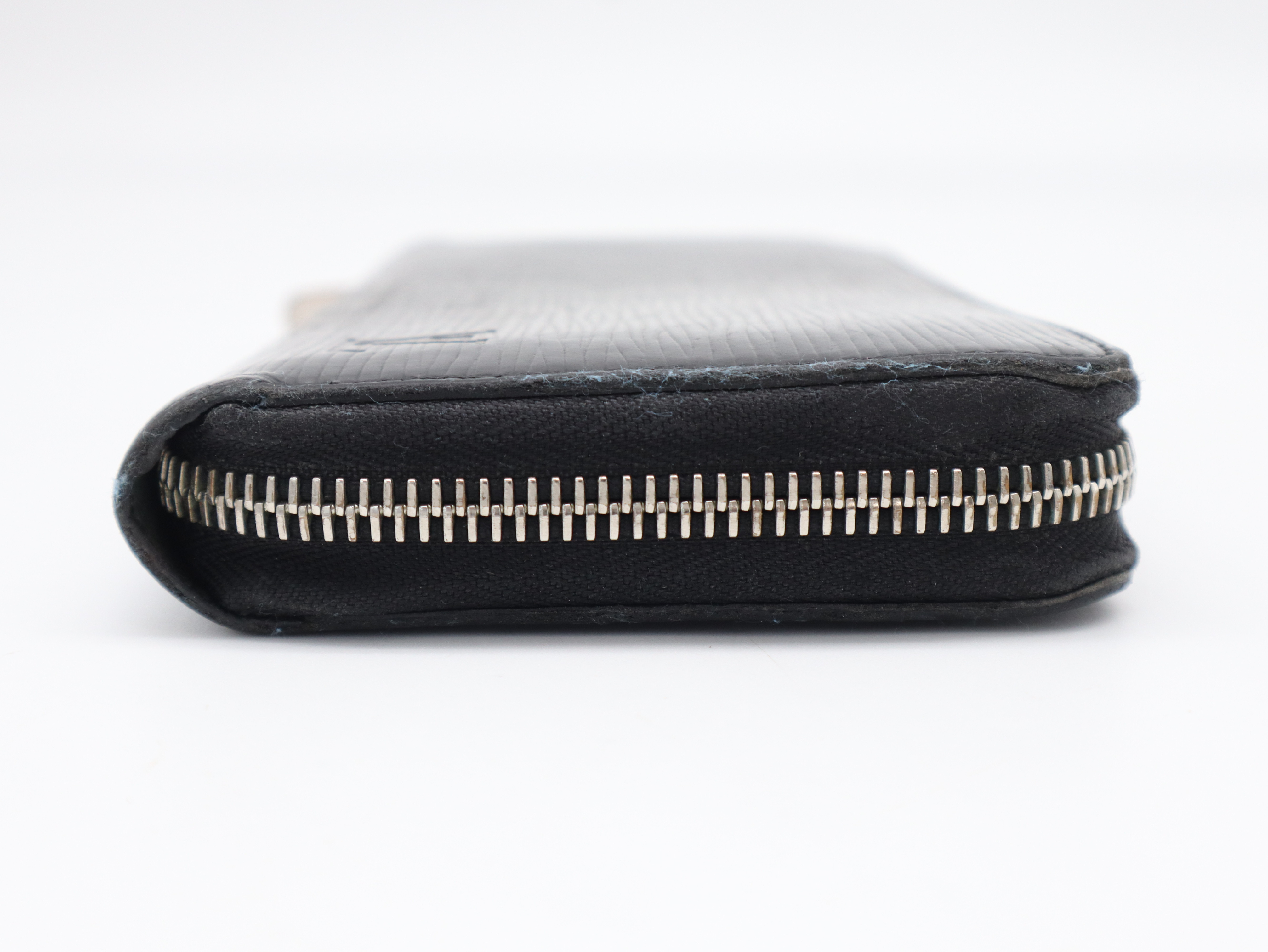 M61857 Epi Zippy Wallet Noir — view 5
