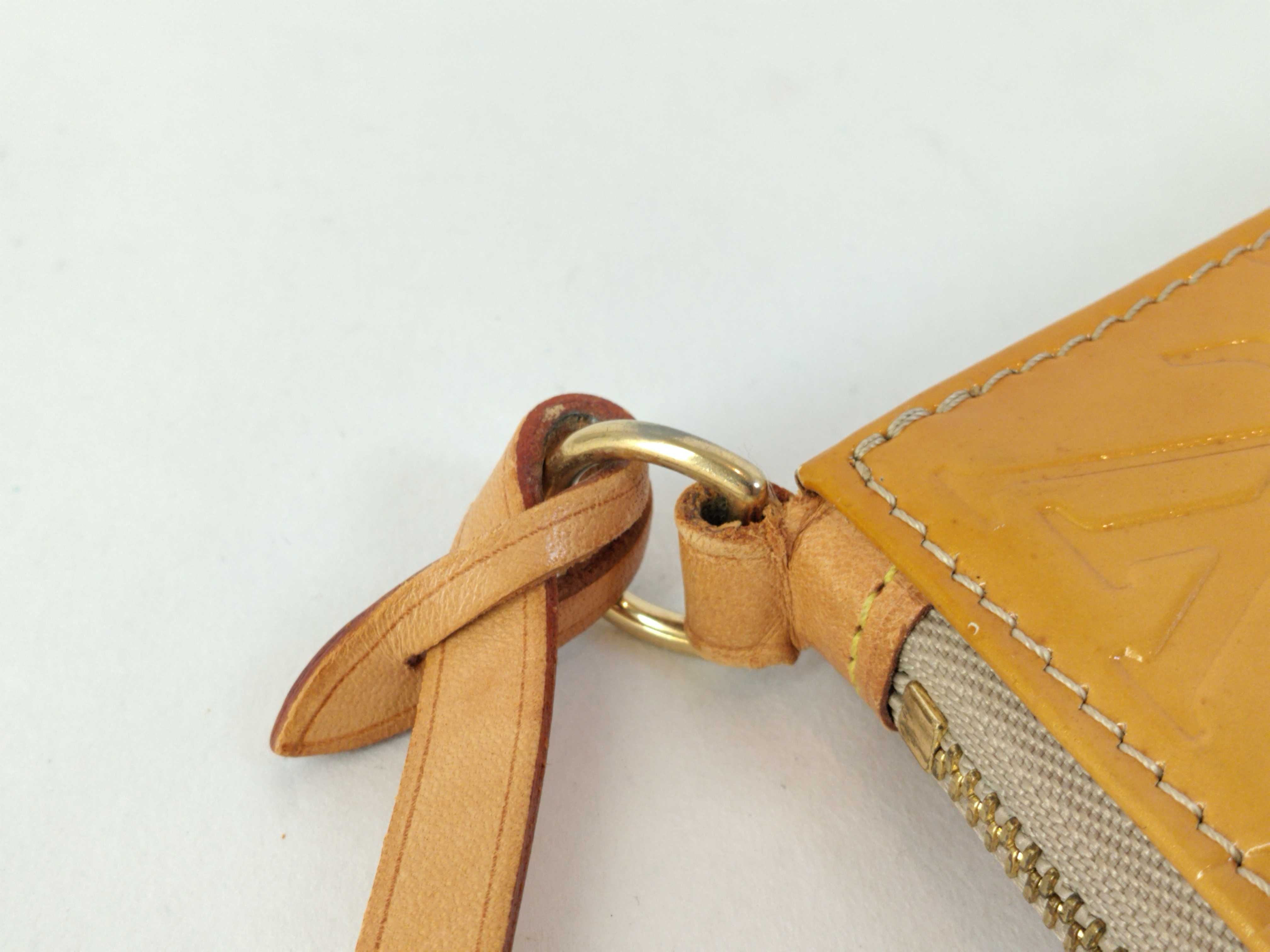 Vernis Louis Vuitton Lexington Accessory Pouch Monogram Vernis Pouch — view 5