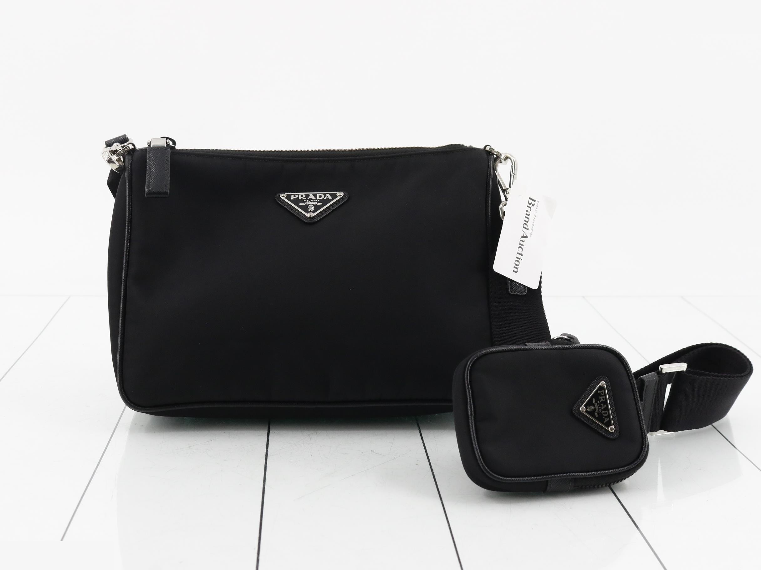Nylon shoulder bag with pouch, black