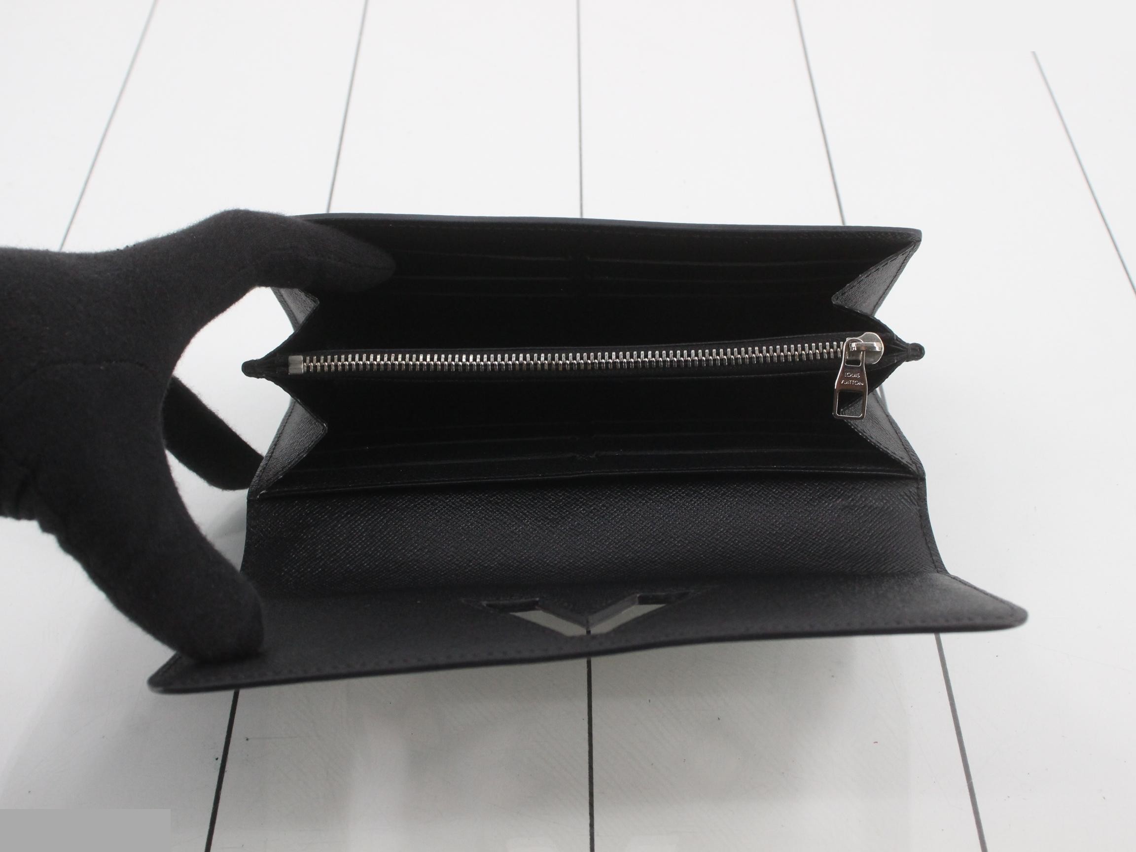 Epi Twist Wallet — view 4