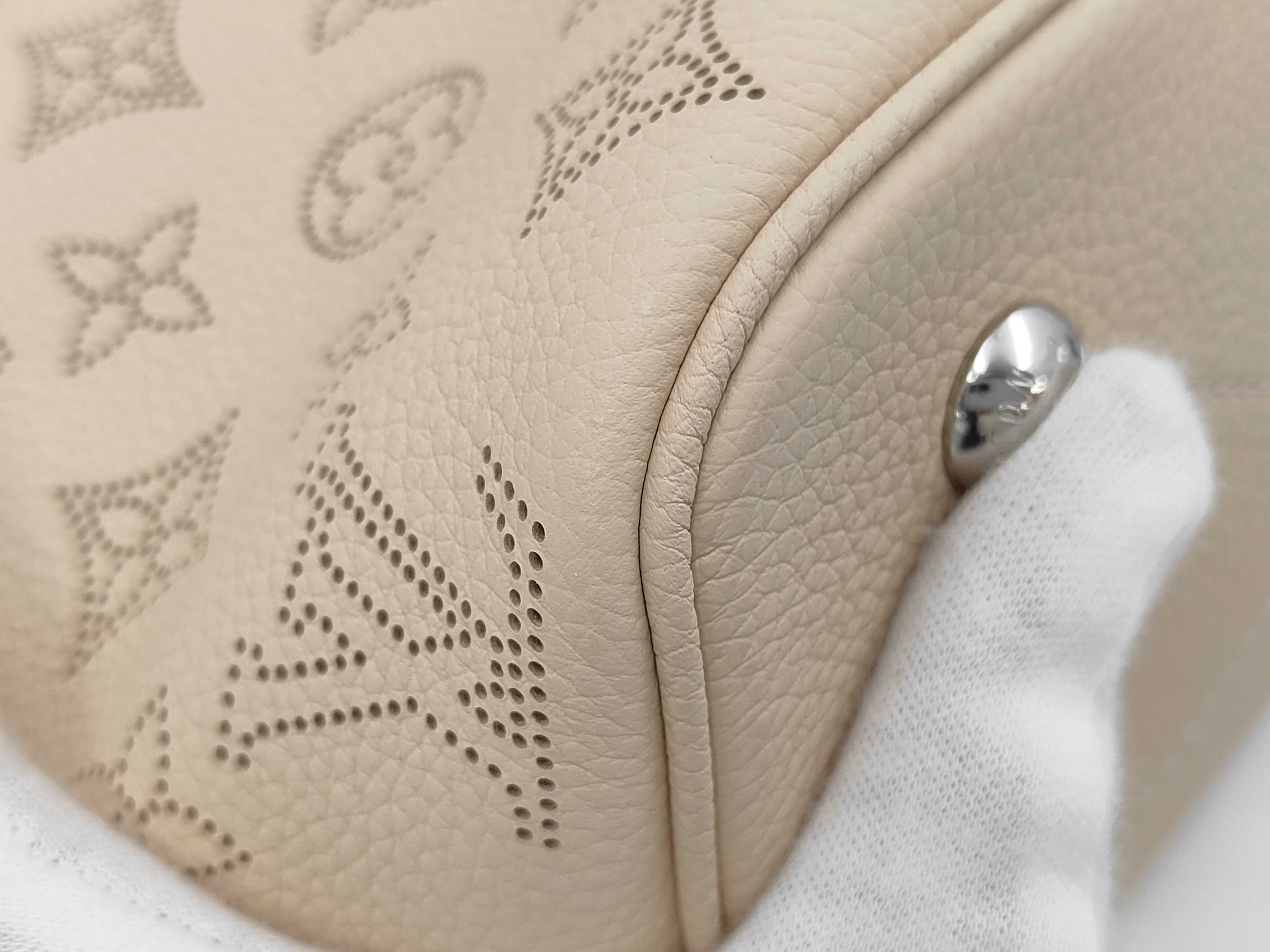 Mahina M21909 Blossom PM Tote Bag — view 3