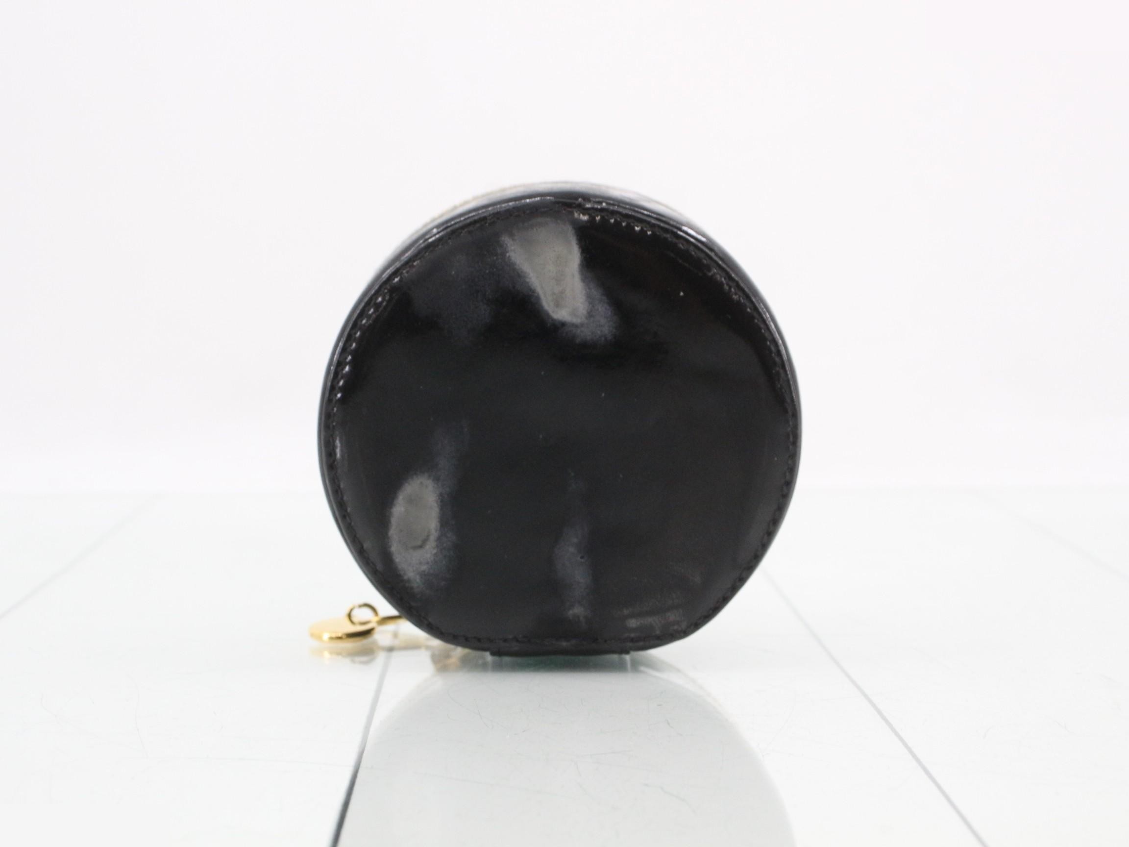 pouch, enamel, black, stained. — view 3