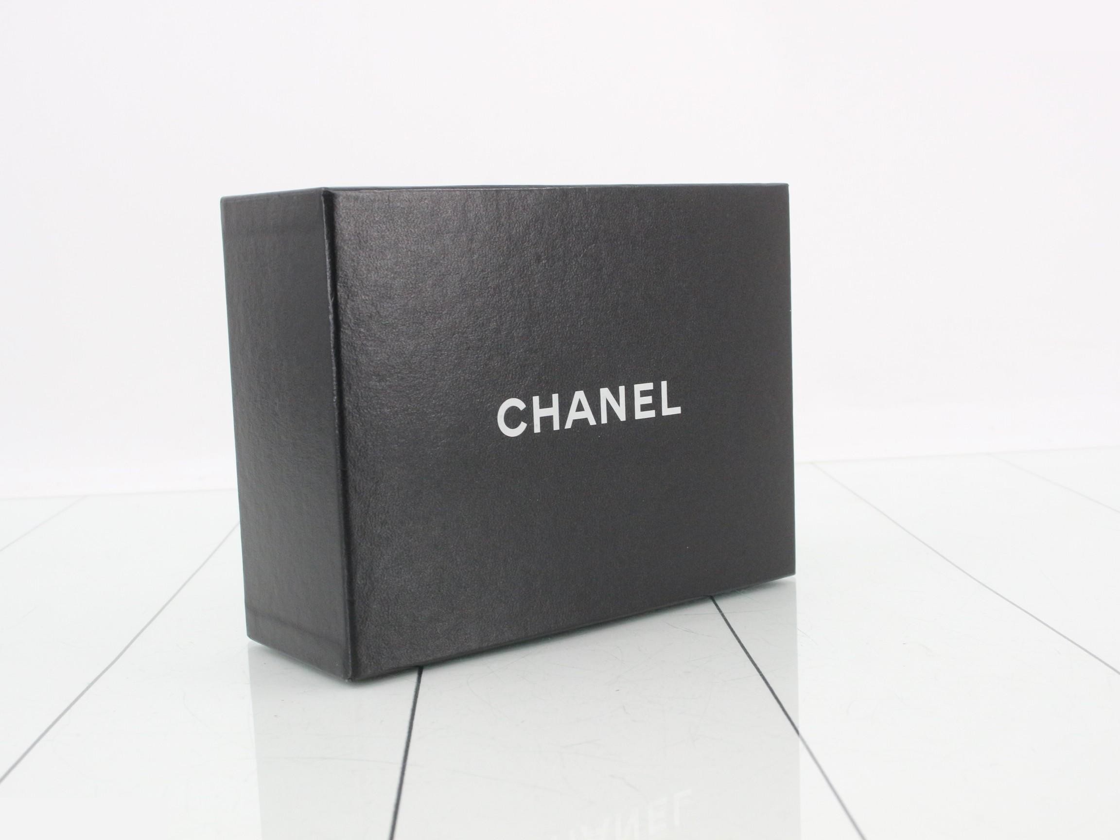 pouch, enamel, black, stained. — view 5