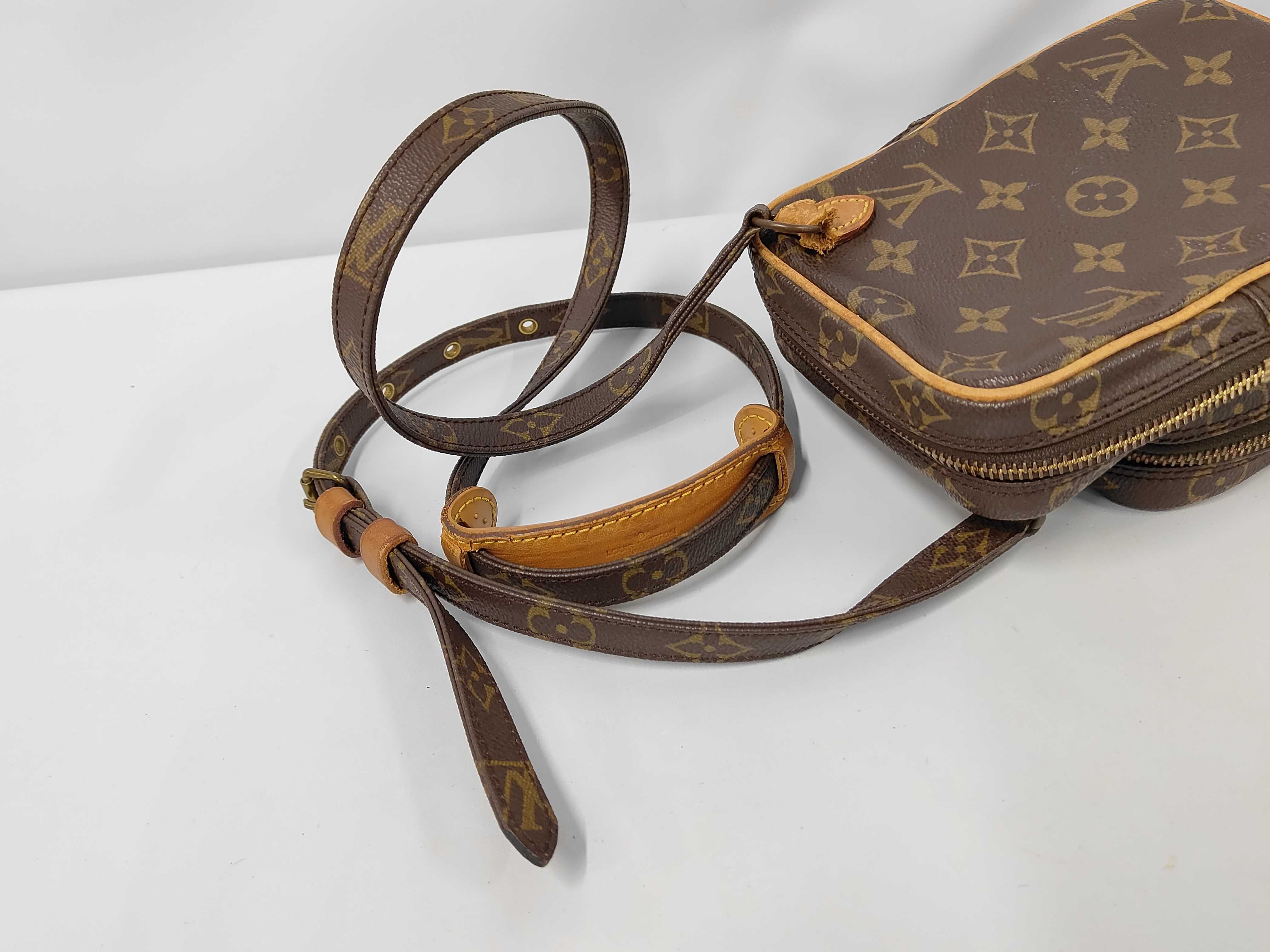 LOEWE Anagram Shoulder Bag — view 5
