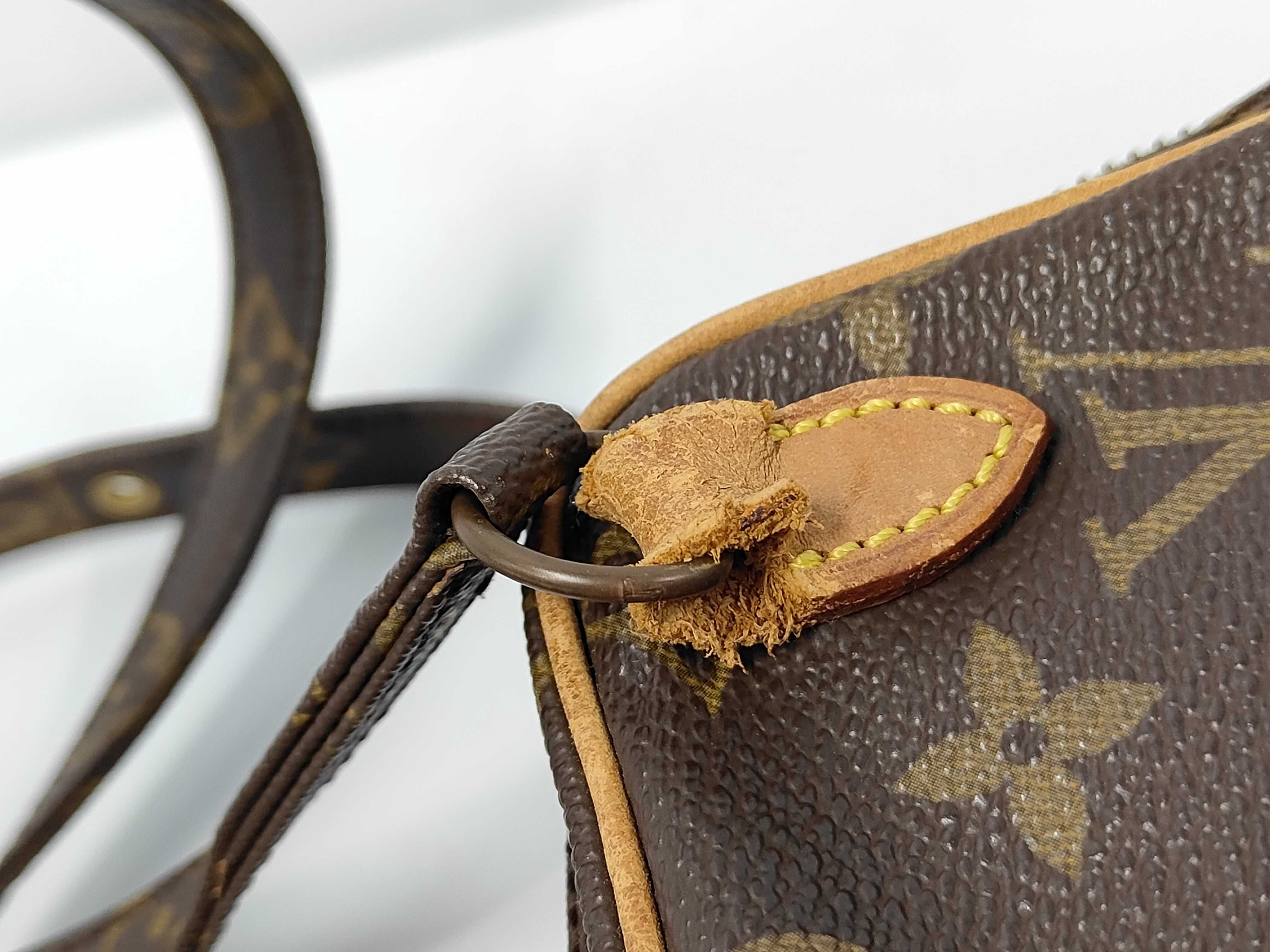 LOEWE Anagram Shoulder Bag — view 6