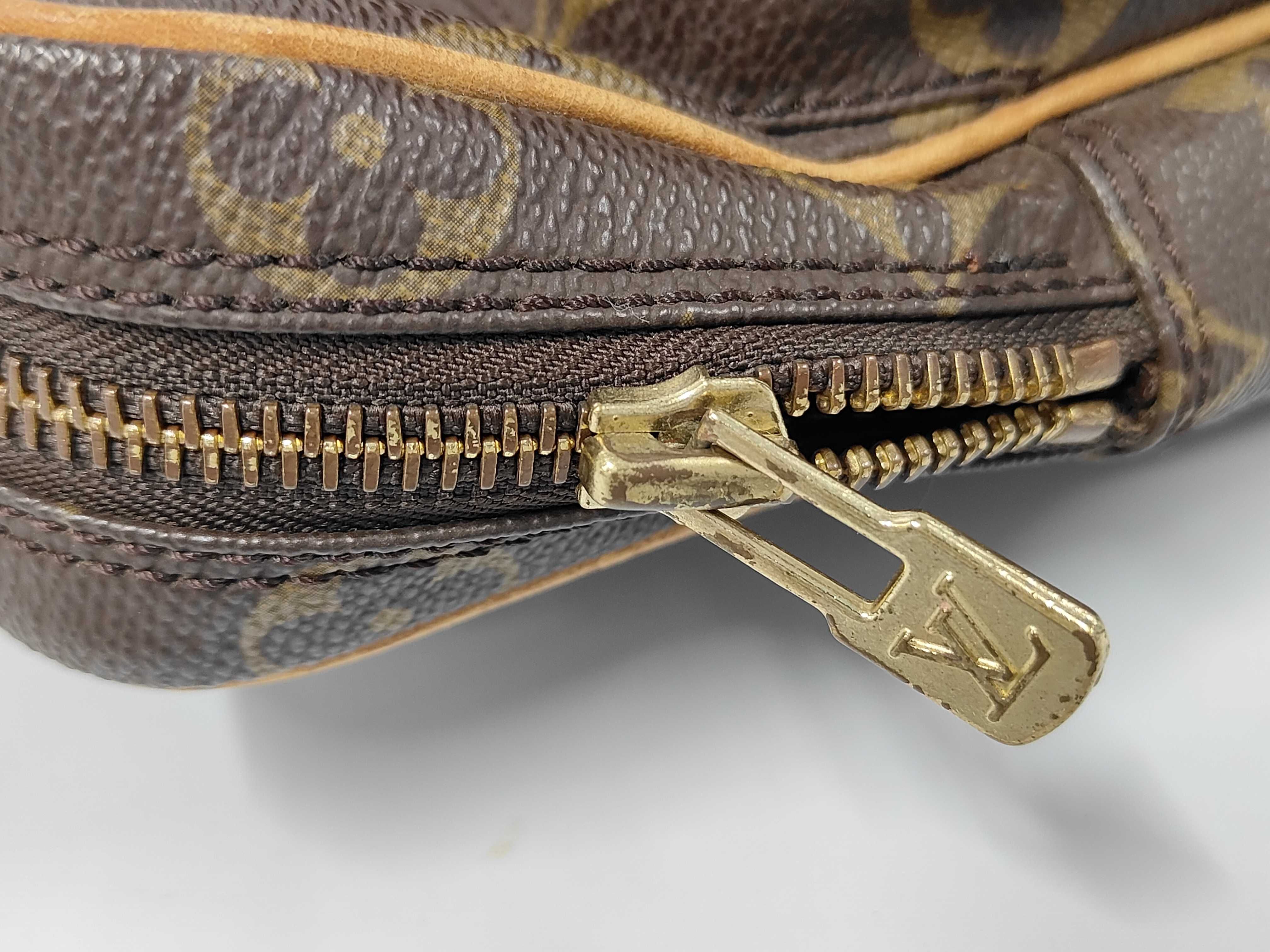 LOEWE Anagram Shoulder Bag — view 9