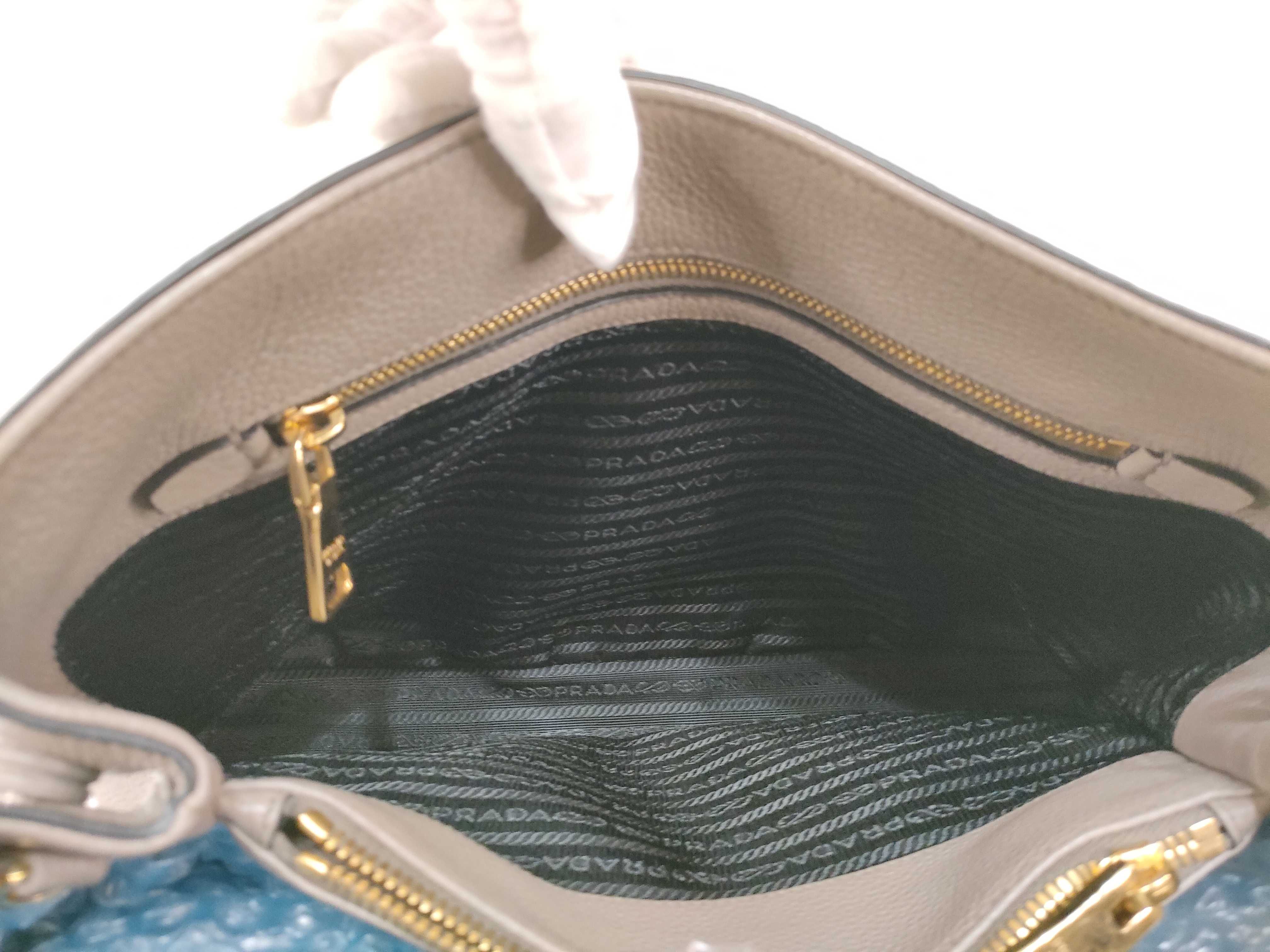 Vitello Daino Tote Bag 1BA239 Gray Shoulder Bag — view 13