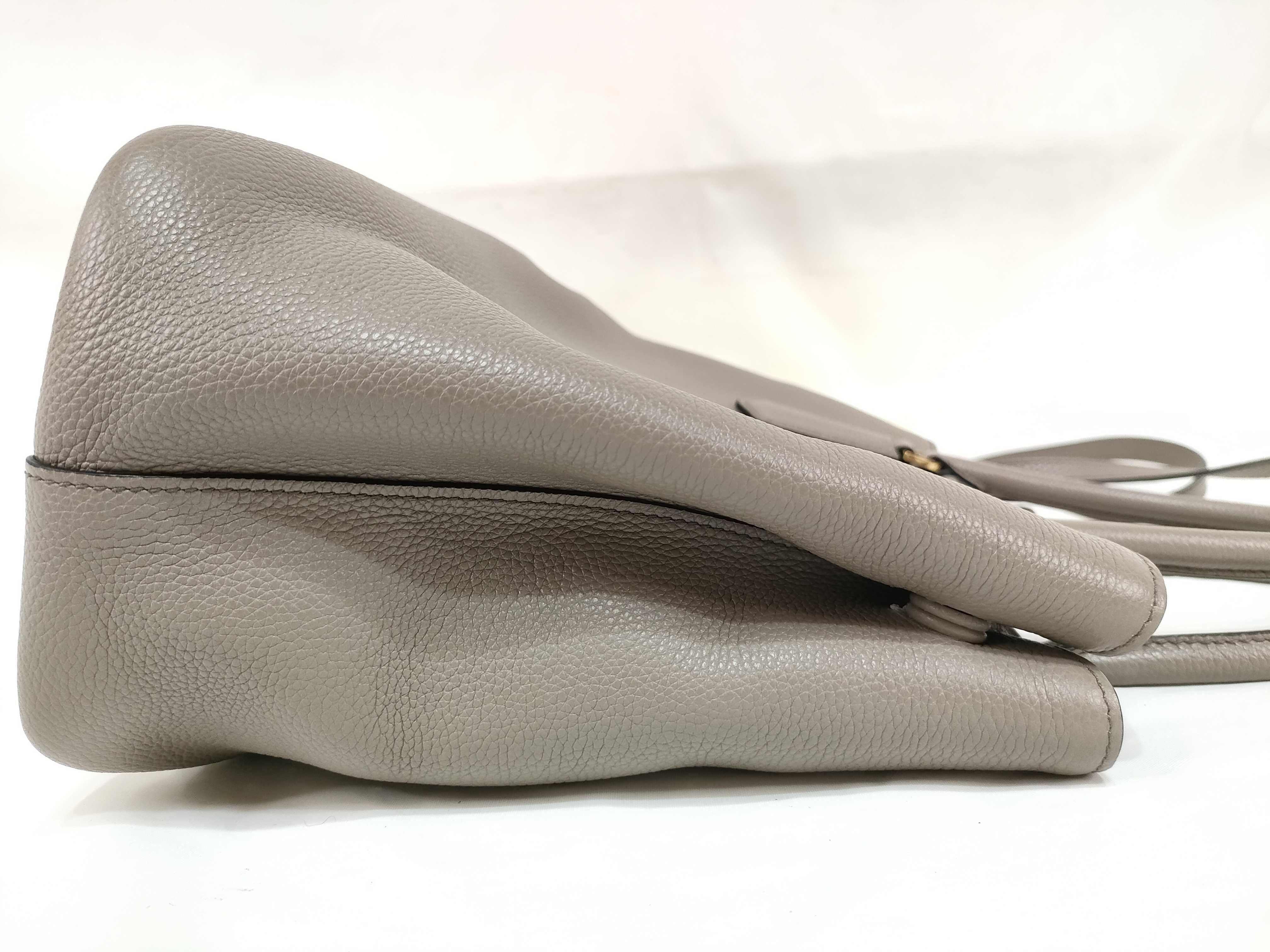 Vitello Daino Tote Bag 1BA239 Gray Shoulder Bag — view 7
