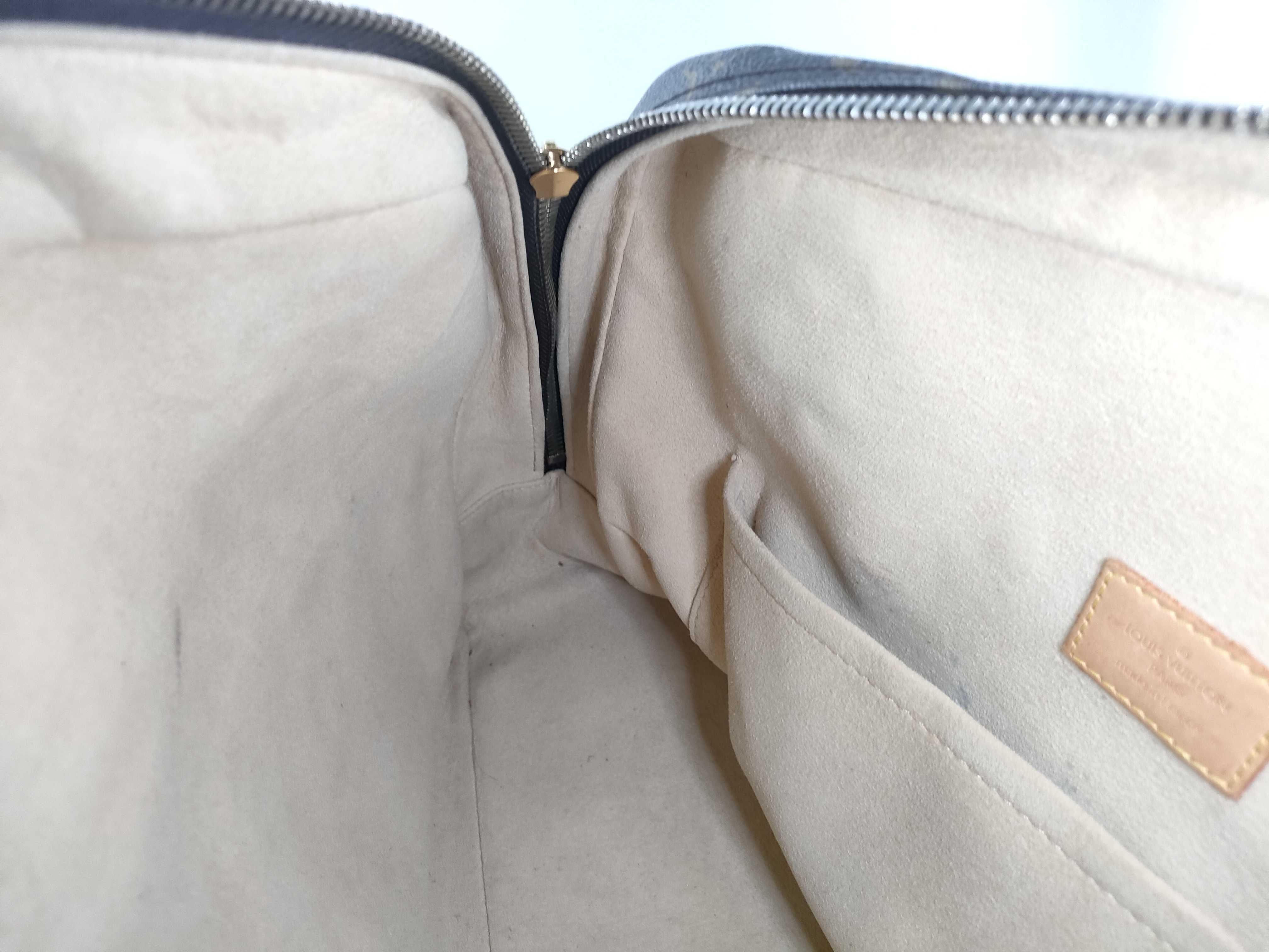 Brown Monogram Manhattan GM M40025 Shoulder Bag — view 12