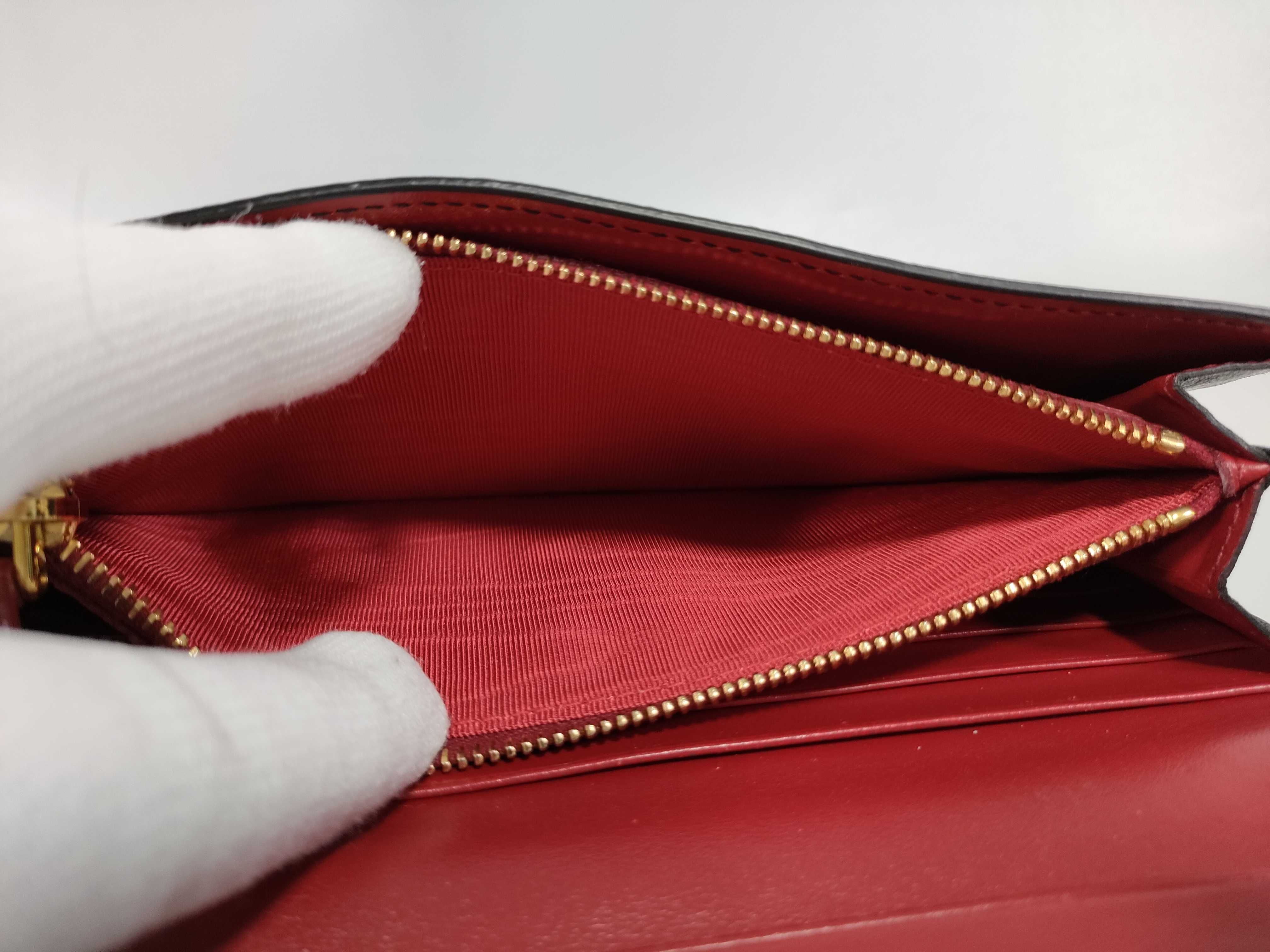 long wallet — view 12