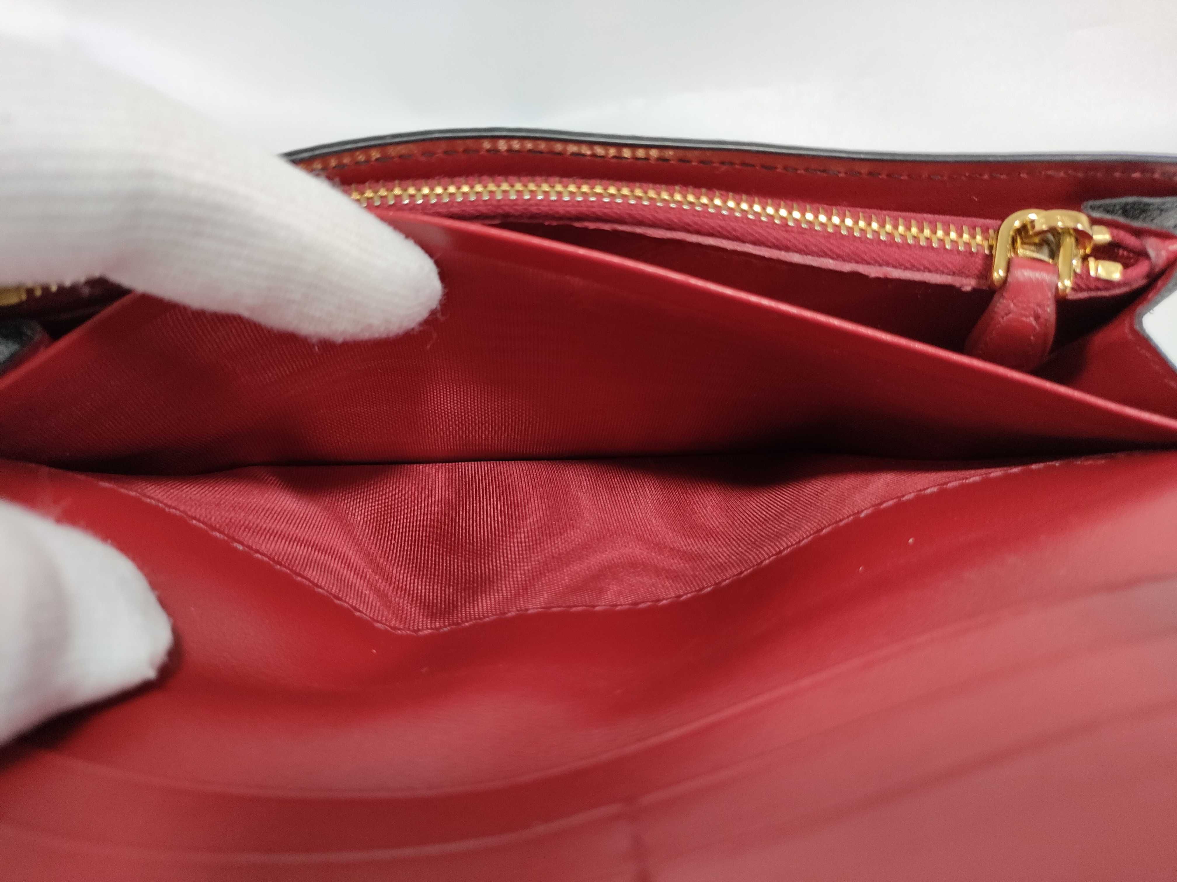 long wallet — view 13