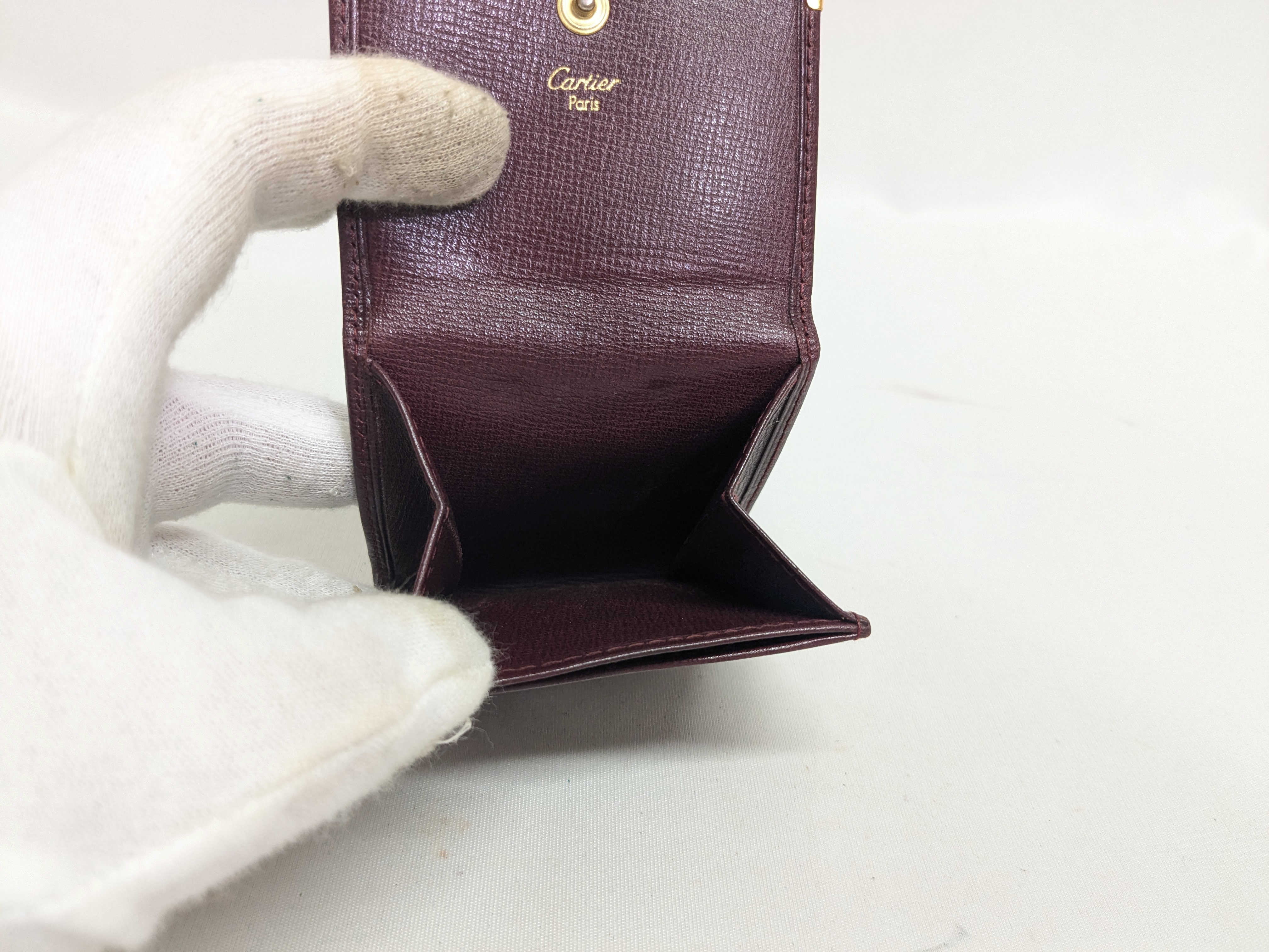 Must Coin Case — view 7