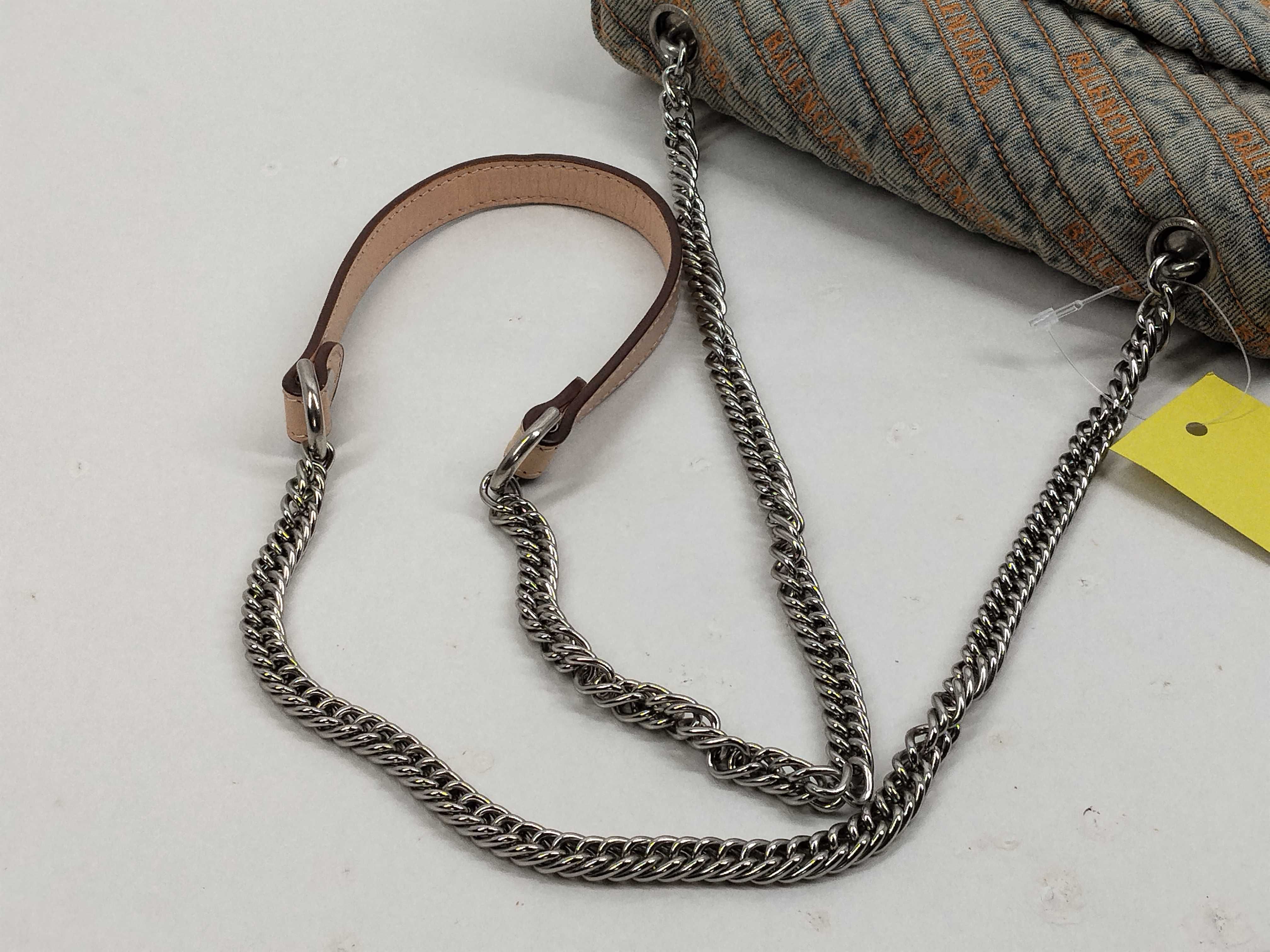 BB Logo Denim Quilted Chain Shoulder Bag — view 6