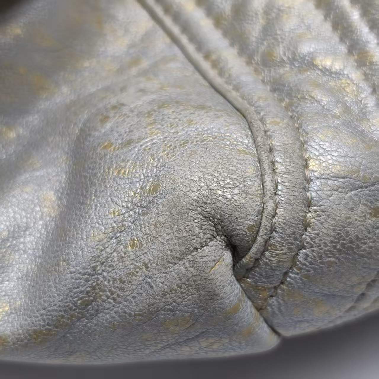 【*Shipped from: China*】FENDI Spy Leather Handbag — view 13