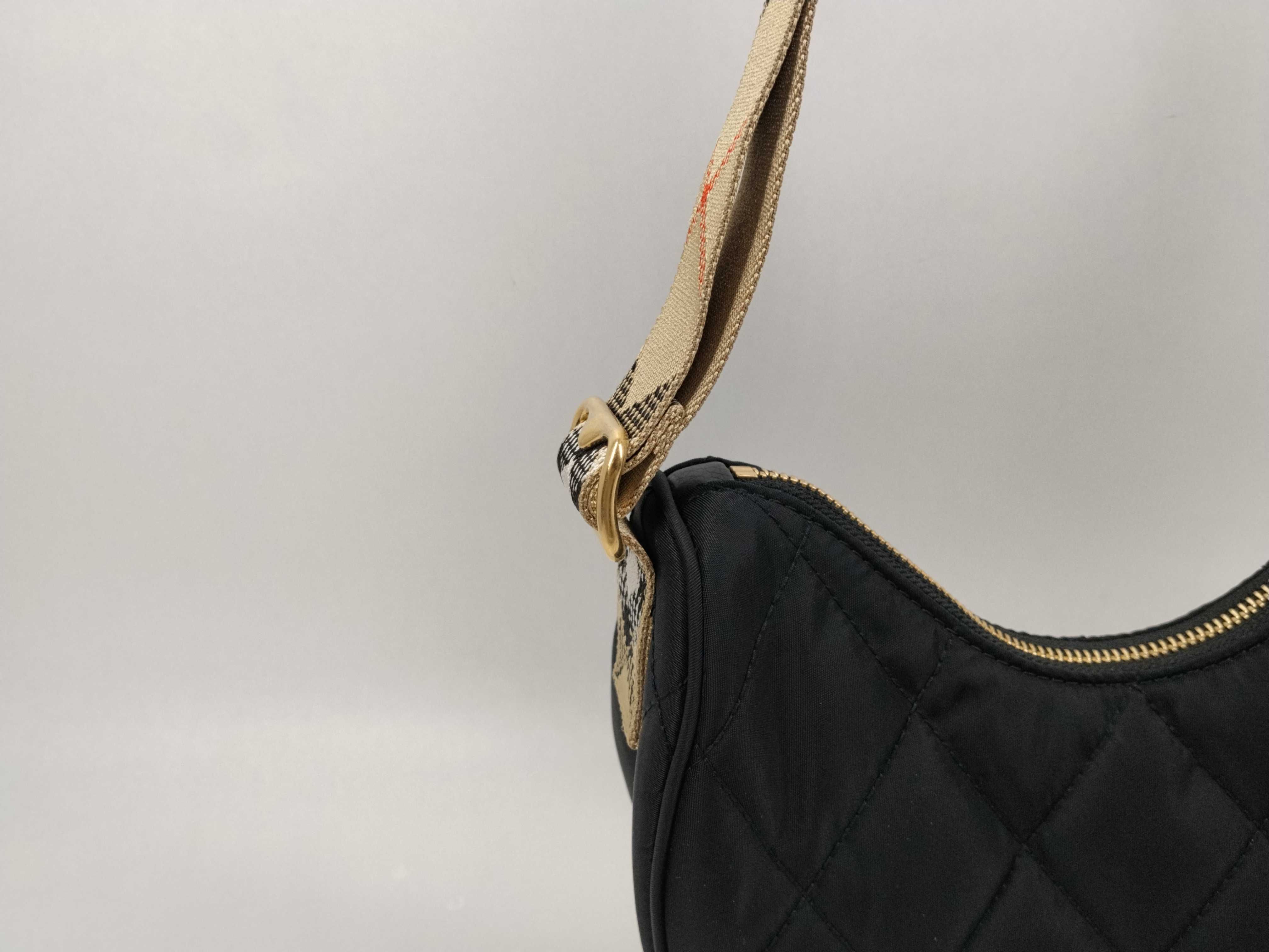 8111928 Horseshoe Quilted Crossbody Bag Shoulder Bag — view 3