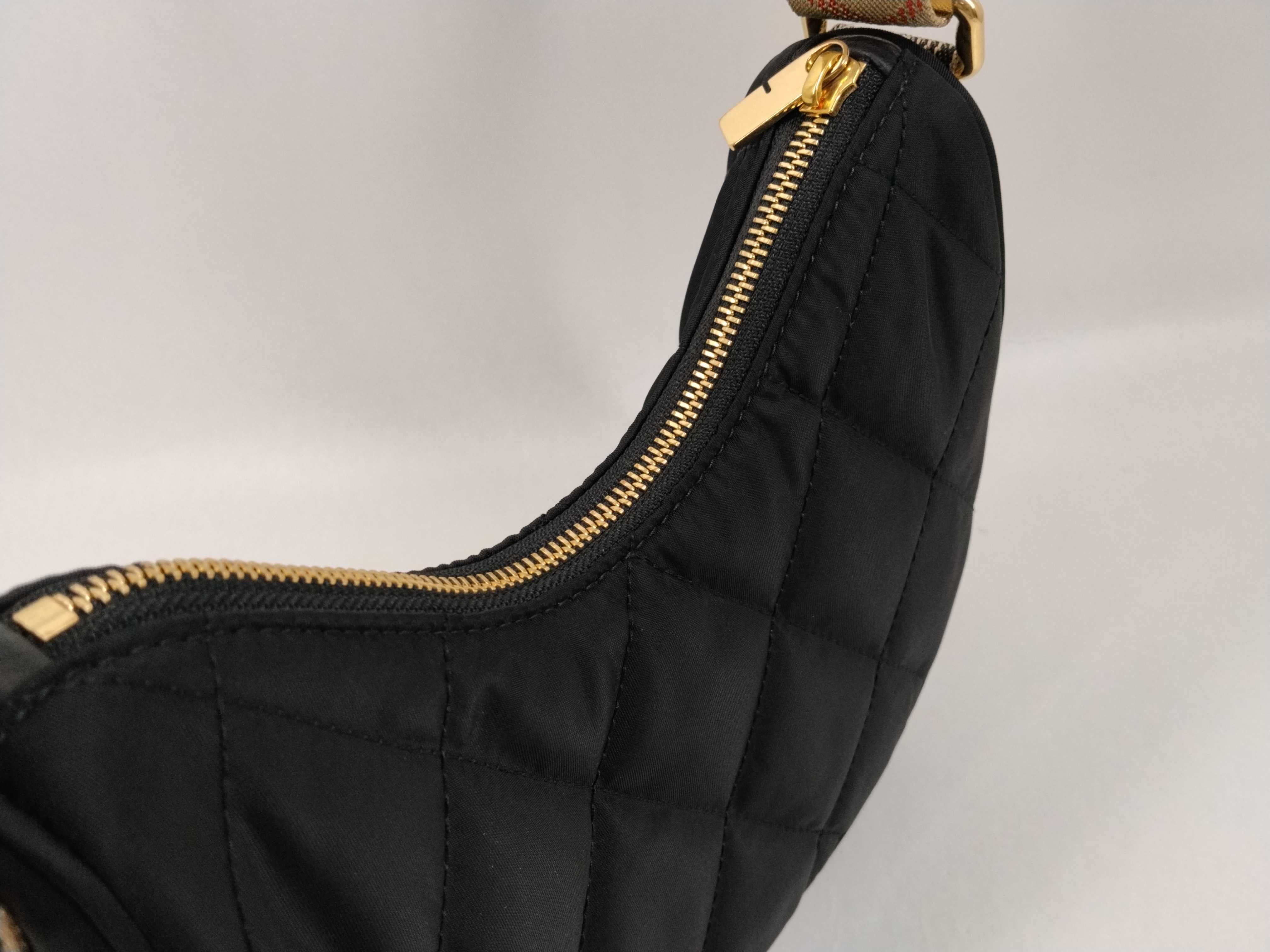 8111928 Horseshoe Quilted Crossbody Bag Shoulder Bag — view 6