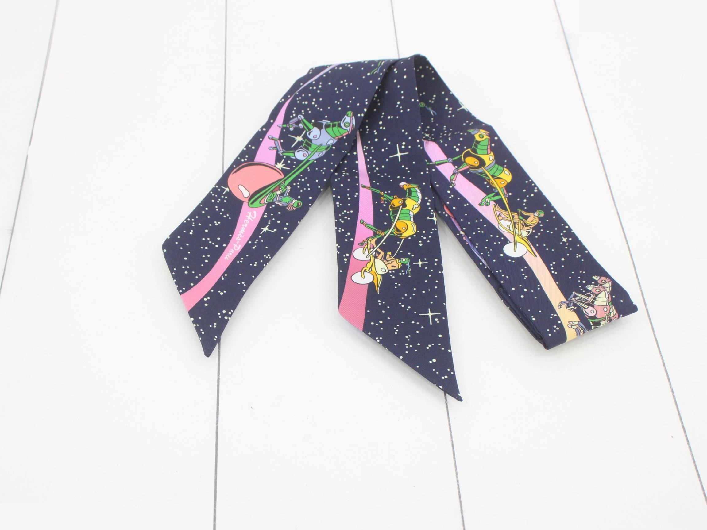 Navy Twilly — view 2