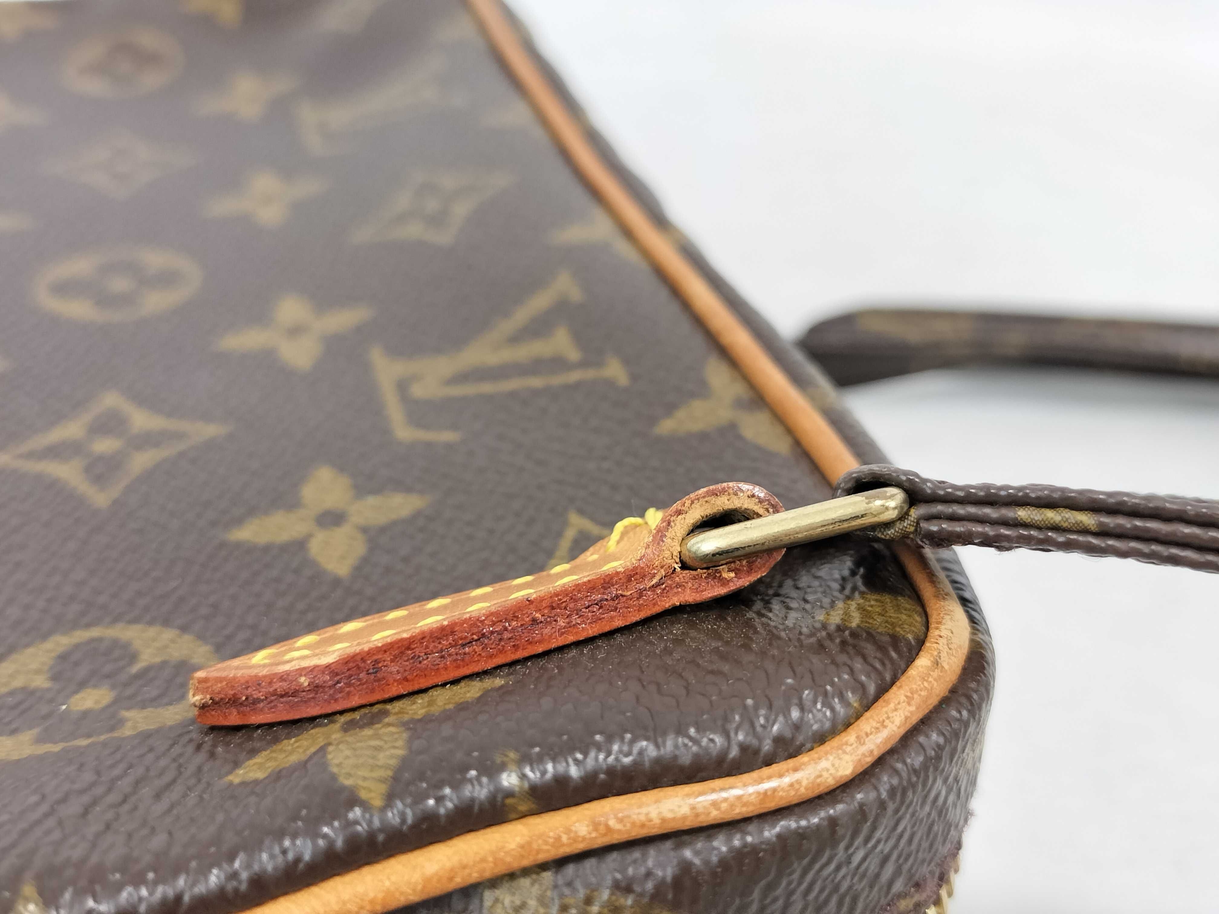 Monogram LV Marly Bandoulière Shoulder Bag — view 5